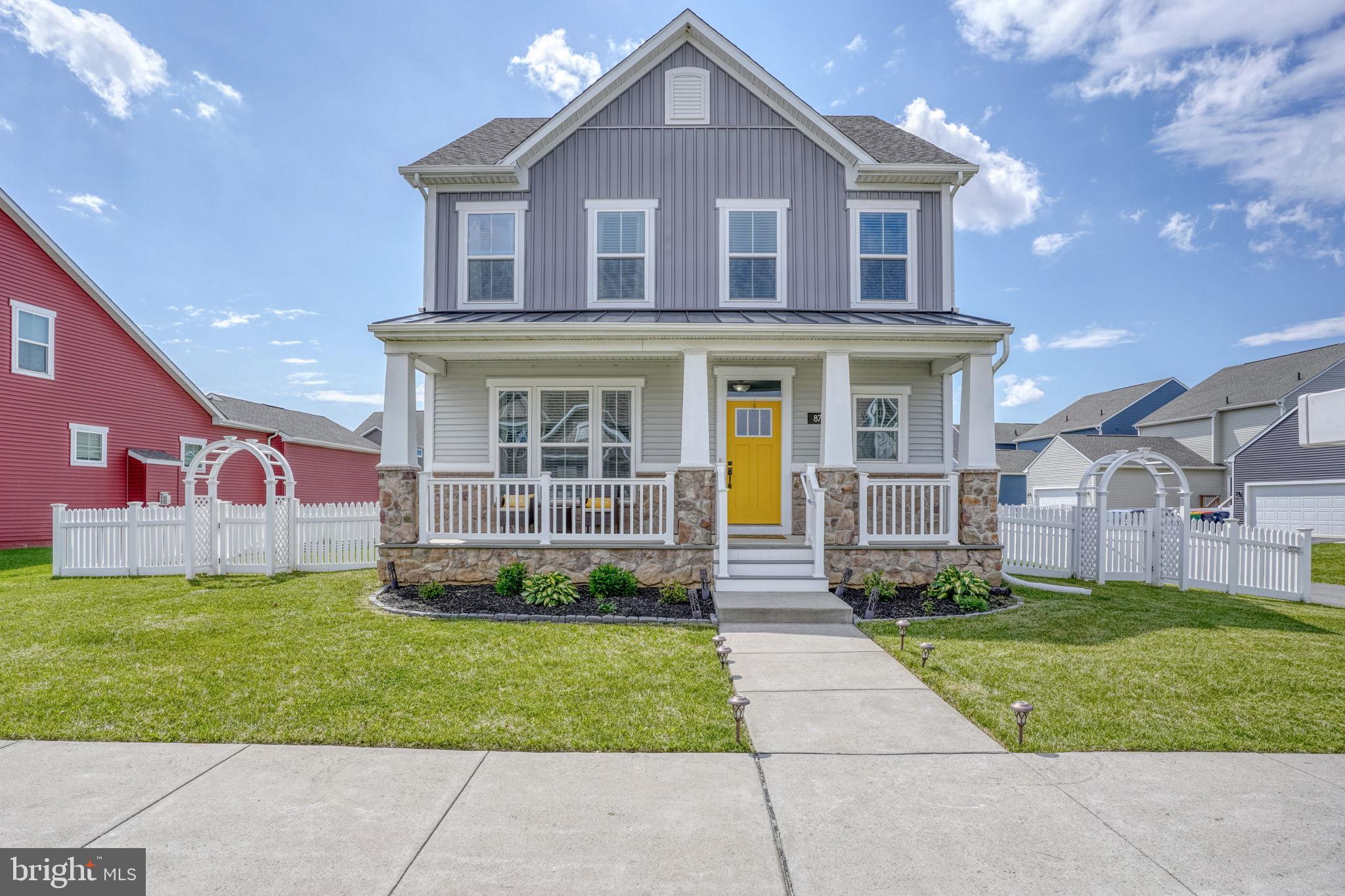 871 SWEET BIRCH DRIVE