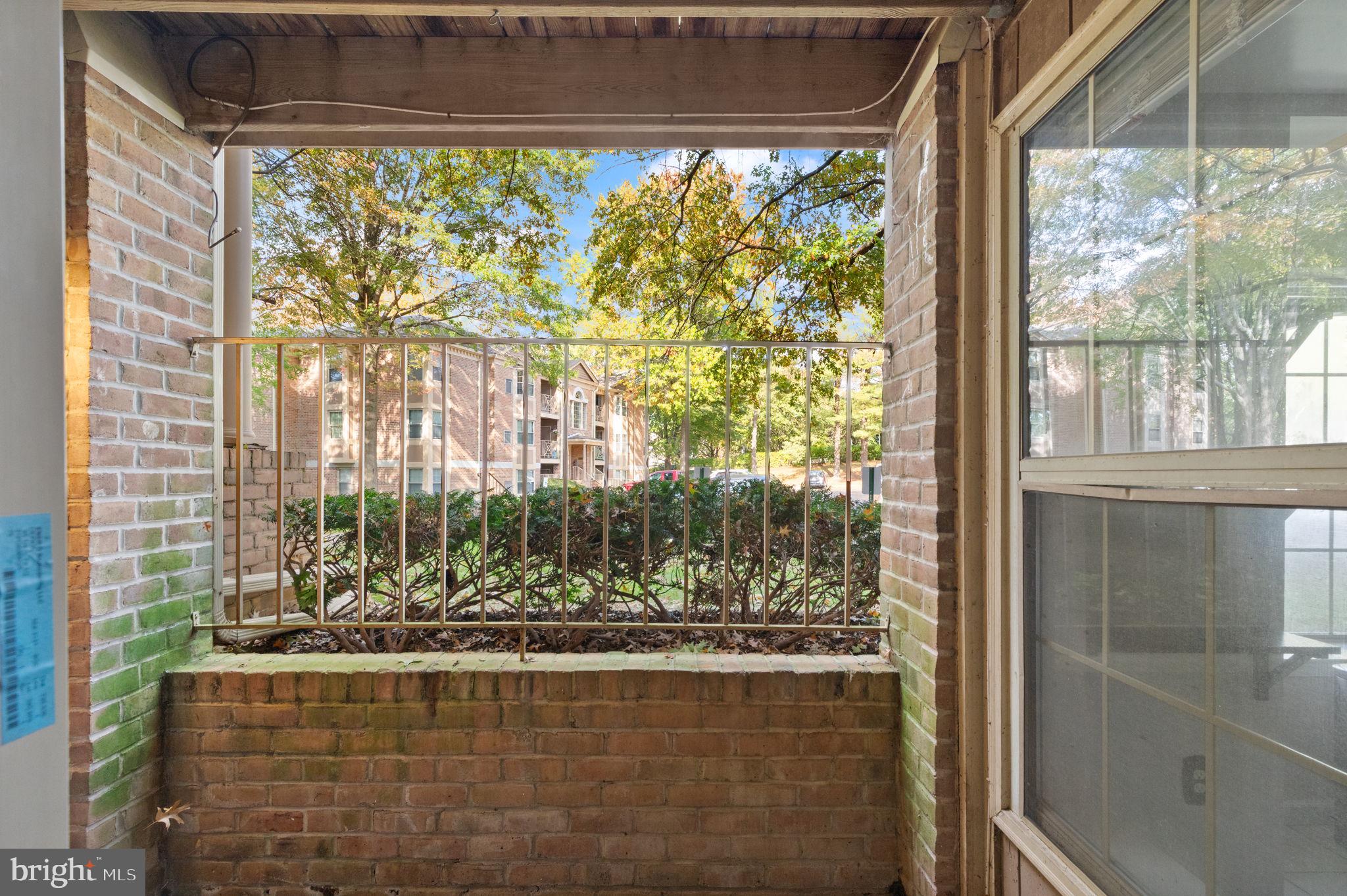 THE POINTE - Residential Lease