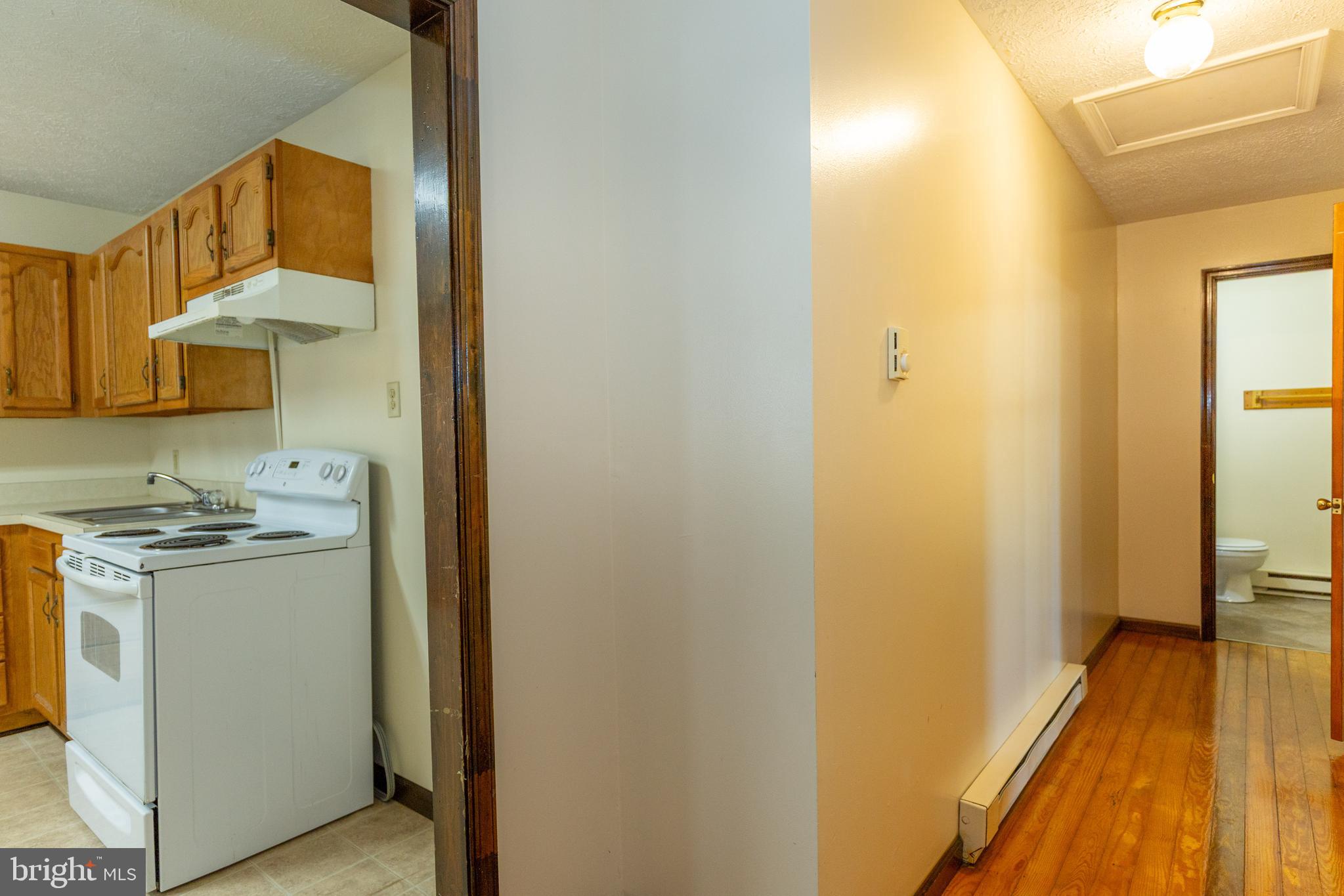 DOWNTOWN CHARLES TOWN - Residential Lease