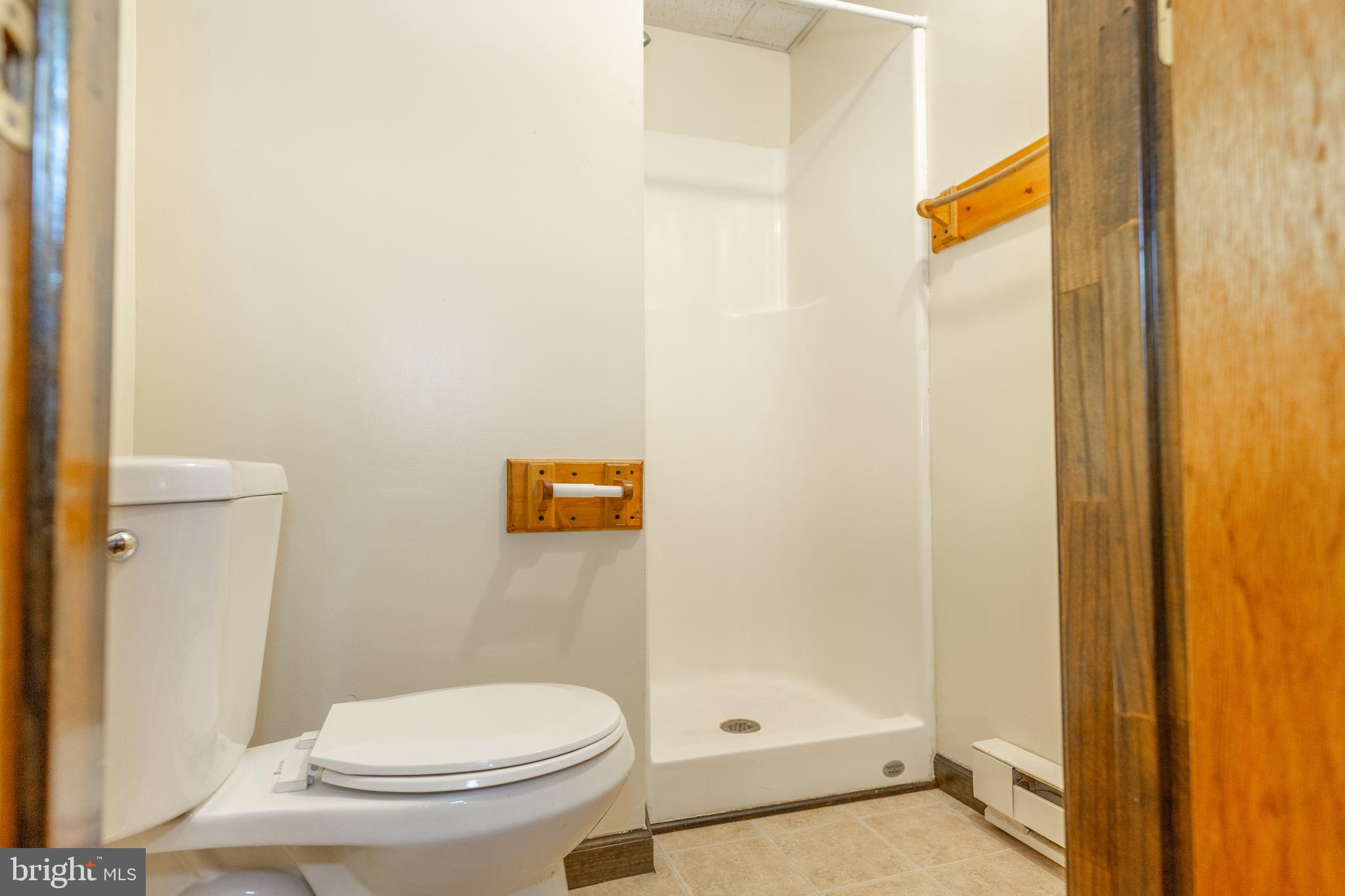 DOWNTOWN CHARLES TOWN - Residential Lease