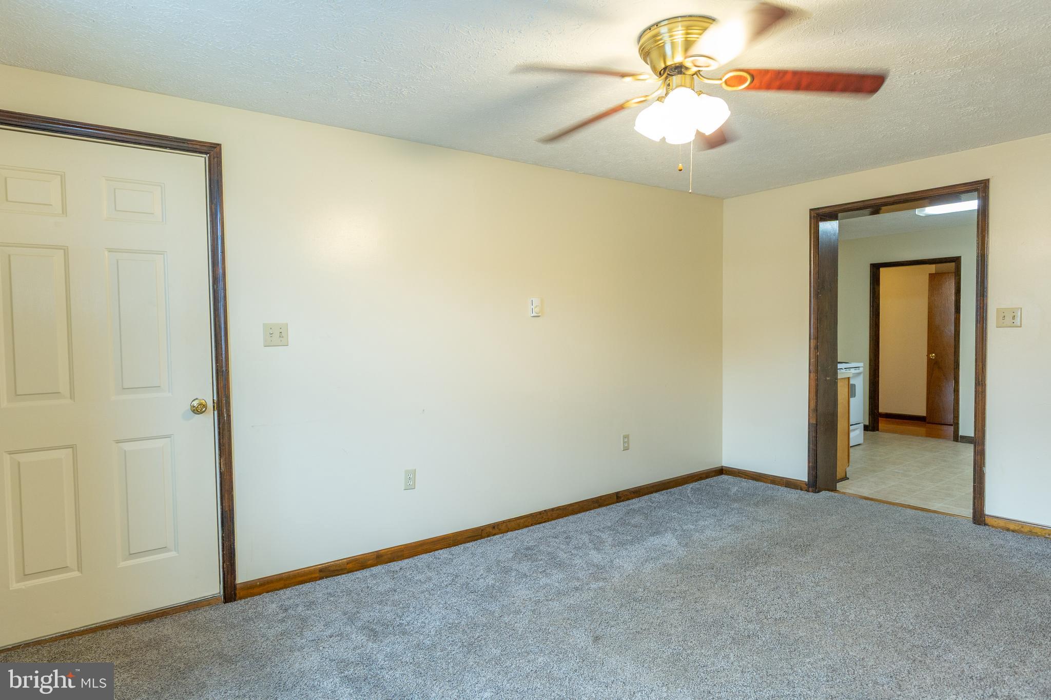 DOWNTOWN CHARLES TOWN - Residential Lease