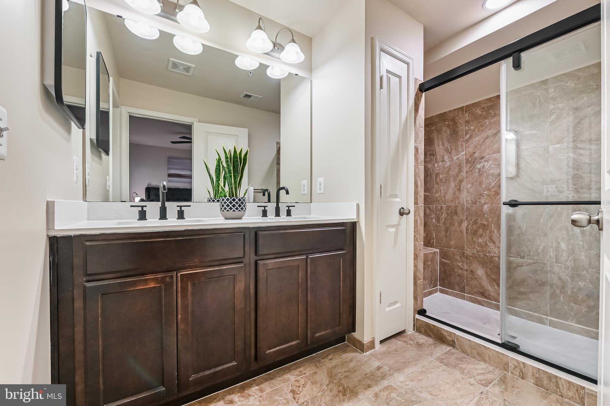 VILLAGE GREENS - Residential