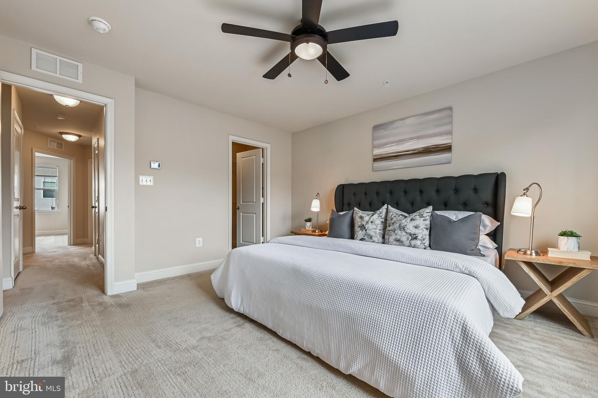 VILLAGE GREENS - Residential