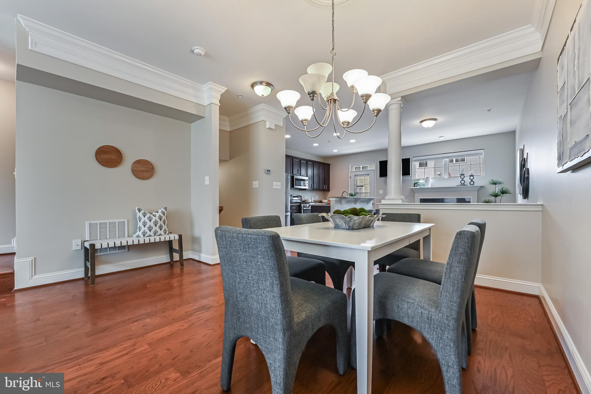 VILLAGE GREENS - Residential