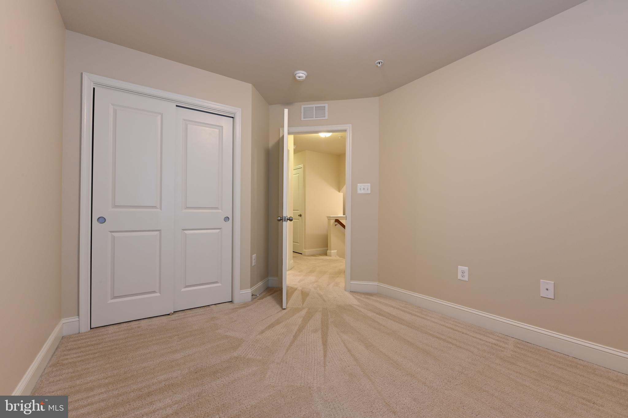 VILLAGE GREENS - Residential