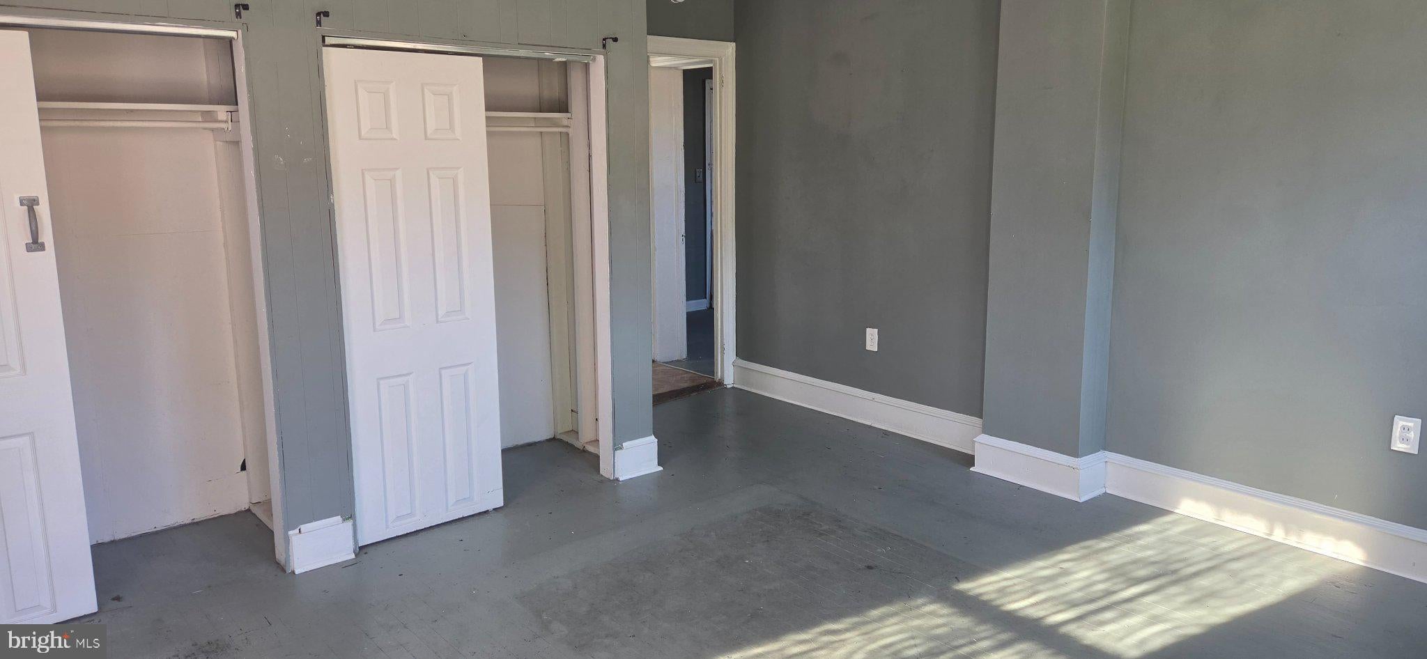 516 E OAK STREET APT 1