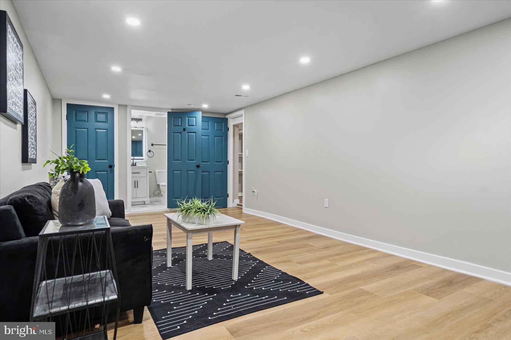 FOREST PARK - Residential