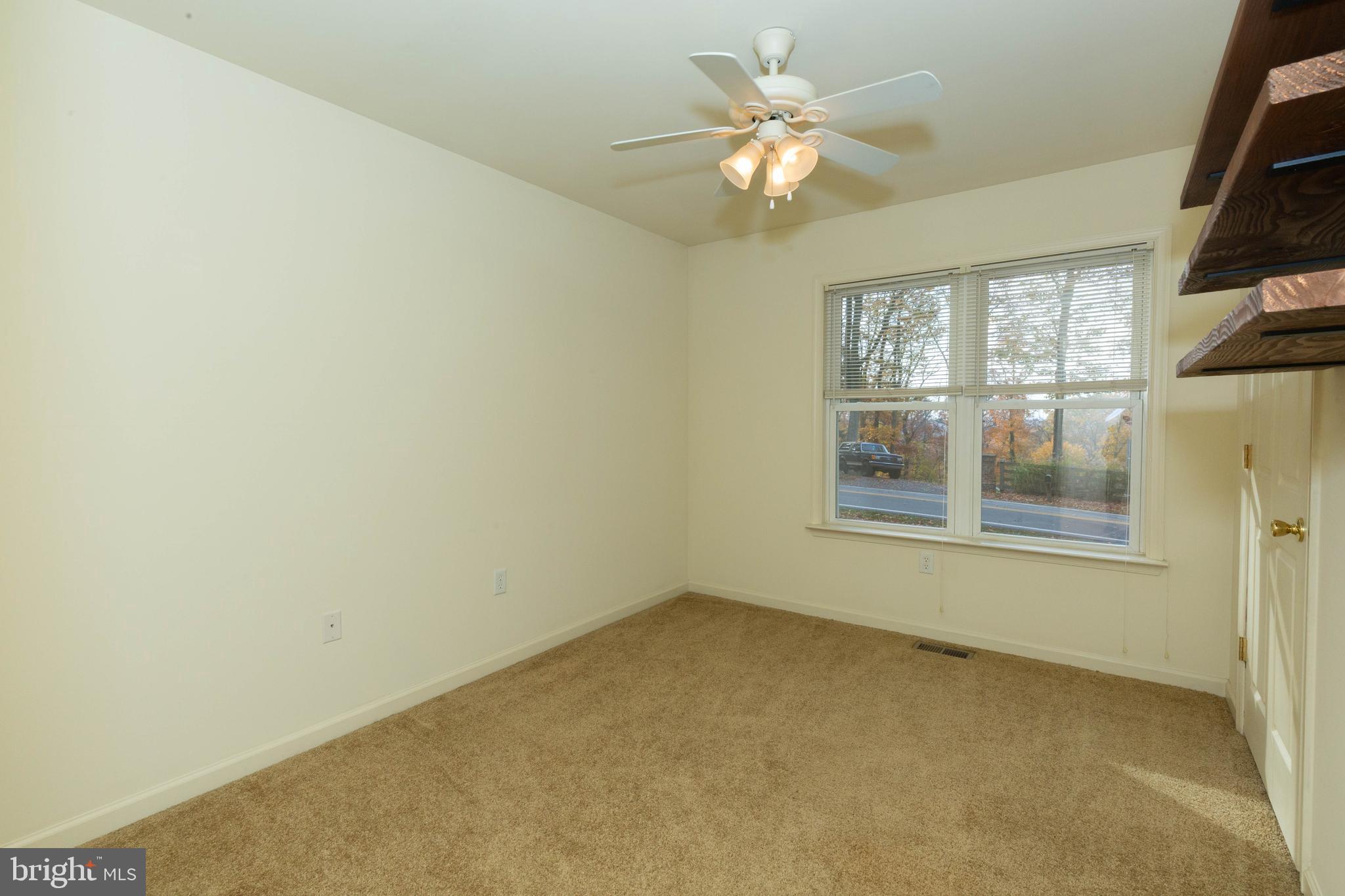 HARPERS FERRY - Residential Lease