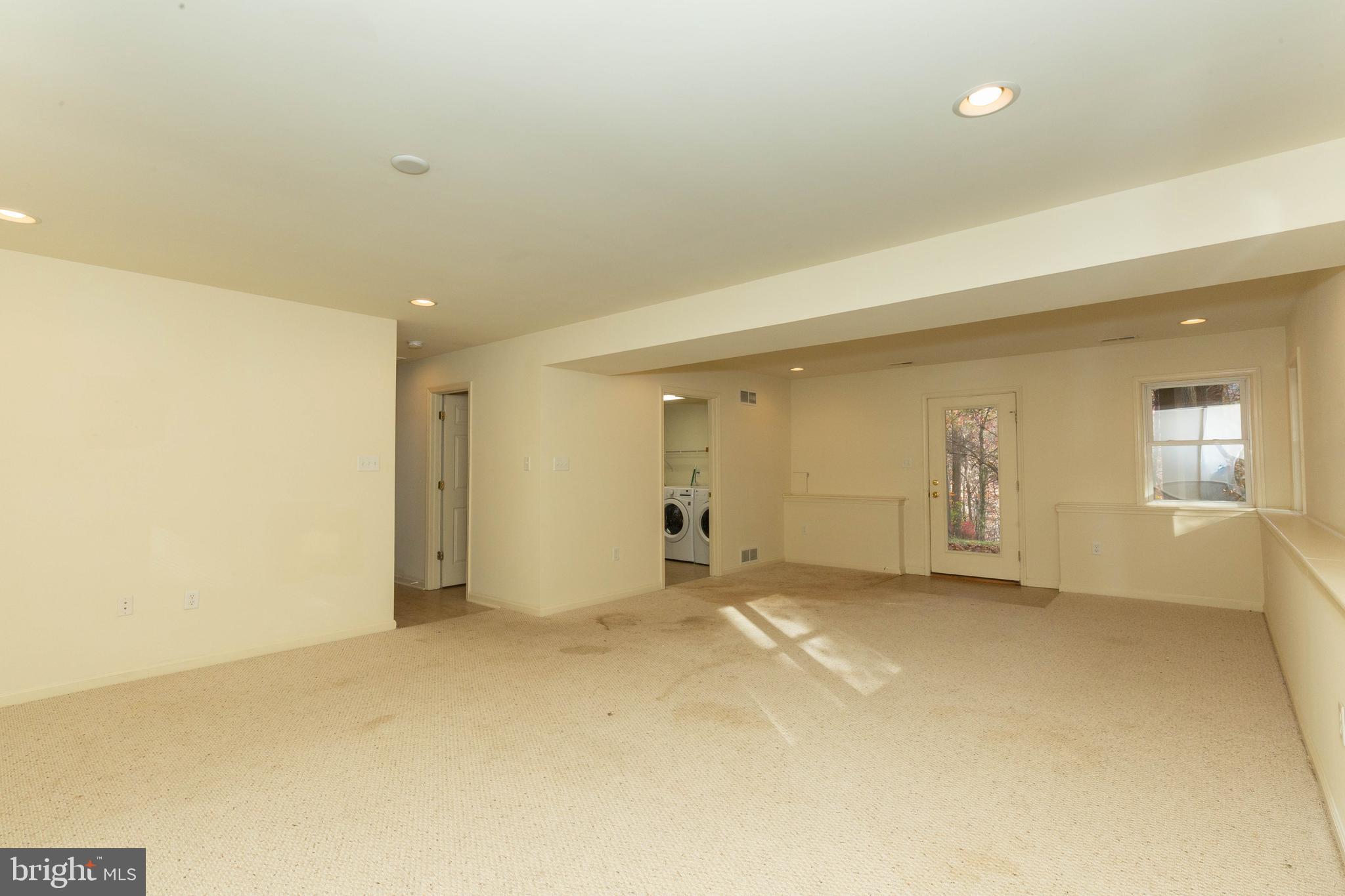 HARPERS FERRY - Residential Lease