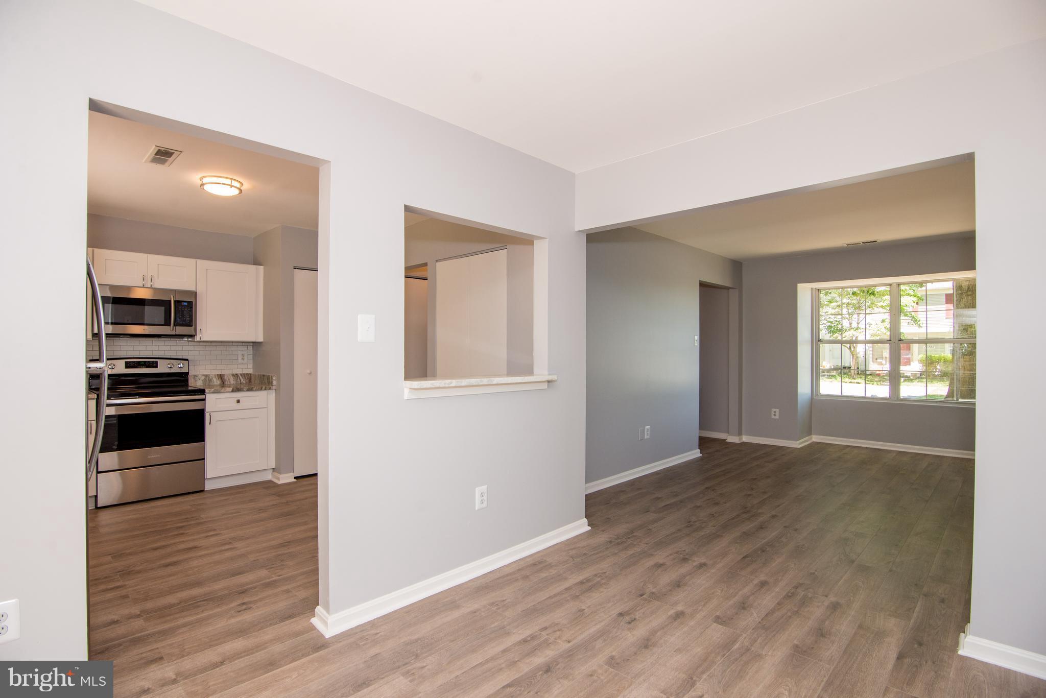 ENFIELD CHASE PLATSEVEN- - Residential Lease