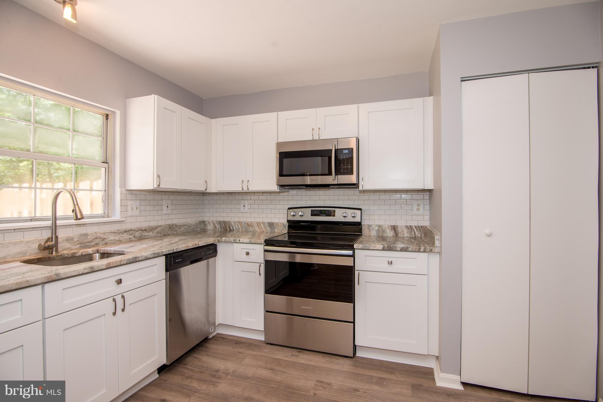 ENFIELD CHASE PLATSEVEN- - Residential Lease