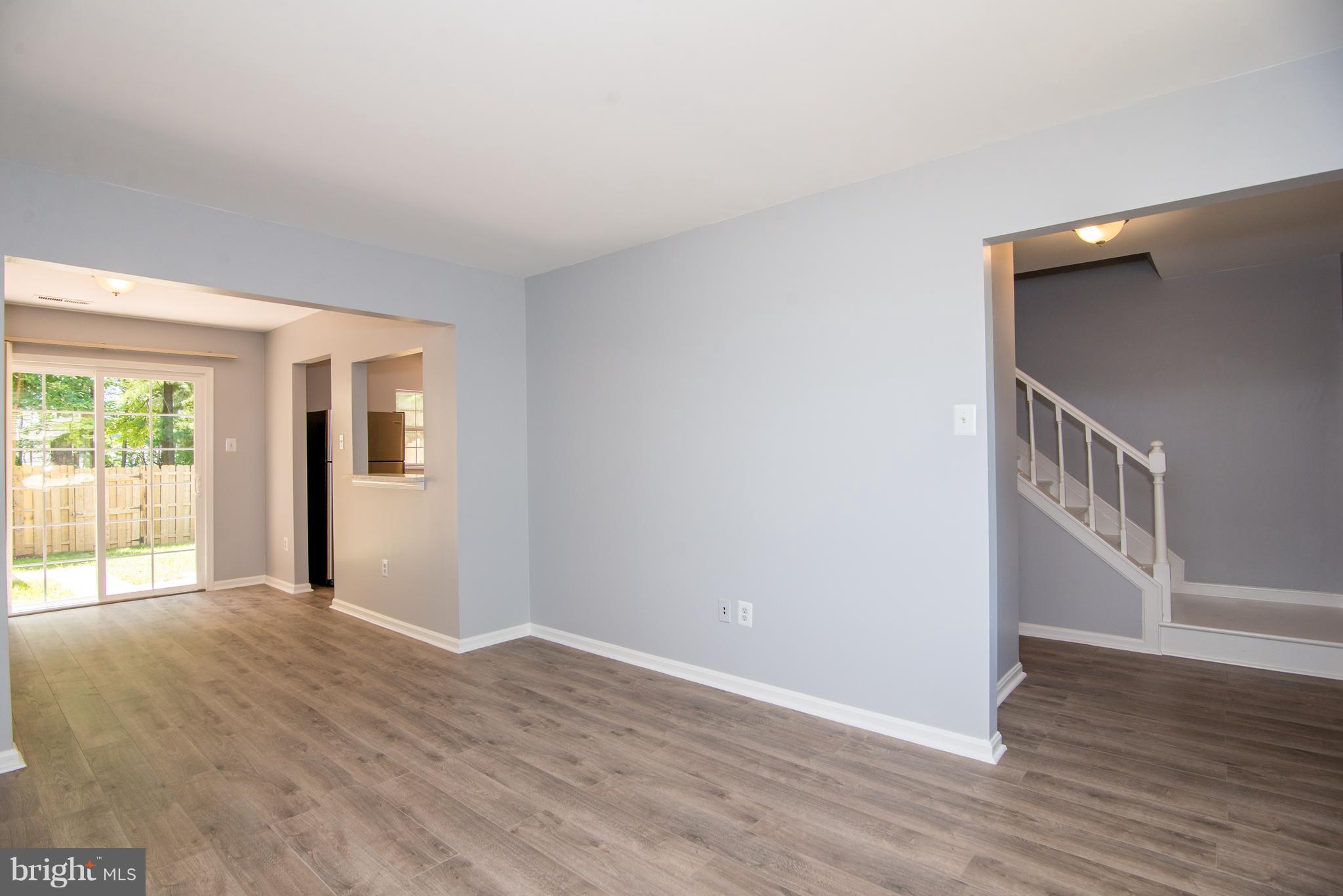 ENFIELD CHASE PLATSEVEN- - Residential Lease