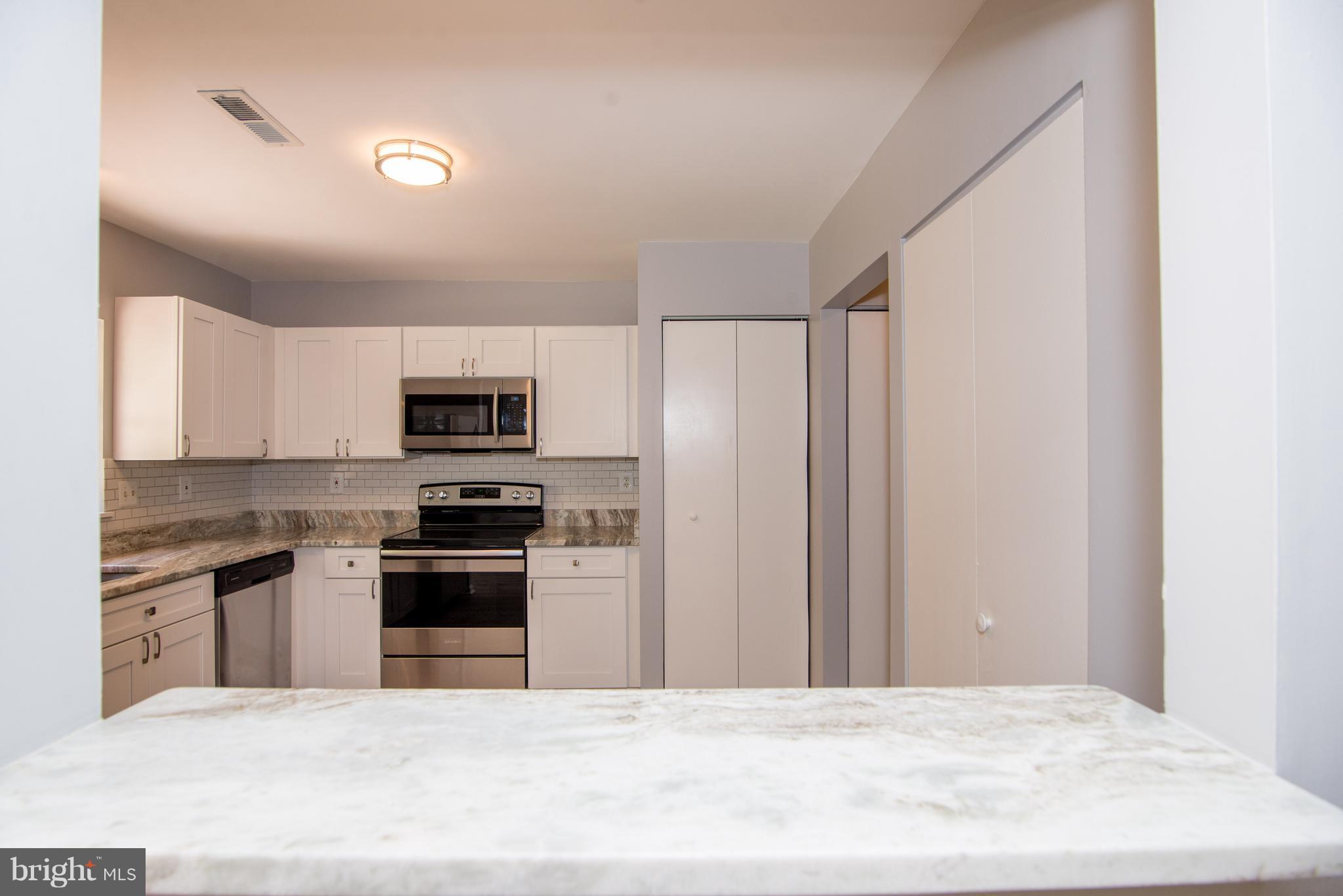 ENFIELD CHASE PLATSEVEN- - Residential Lease