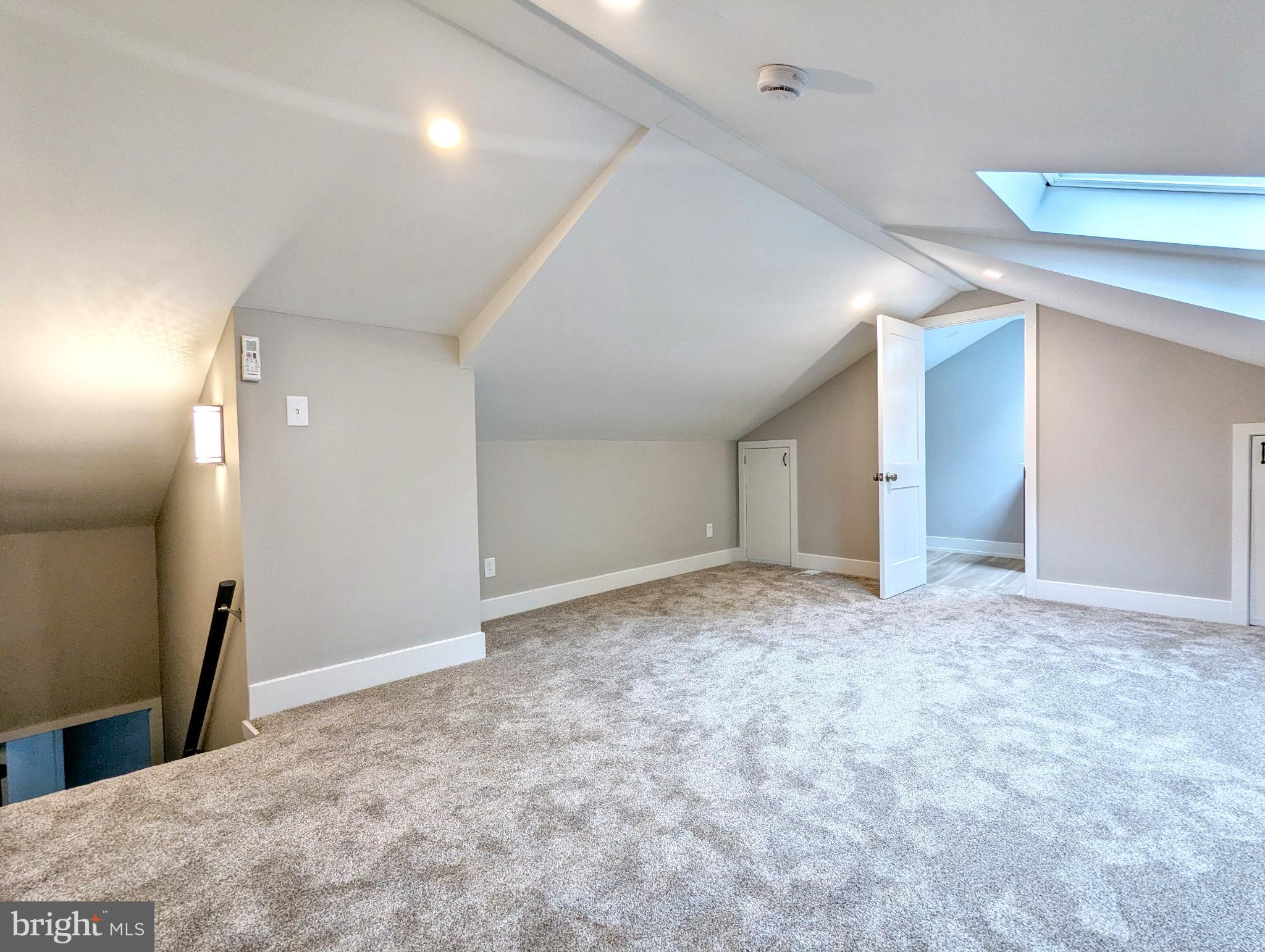 HICKORY RIDGE - Residential Lease