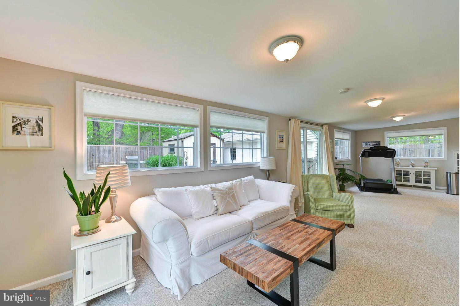 PLYMOUTH HAVEN - Residential