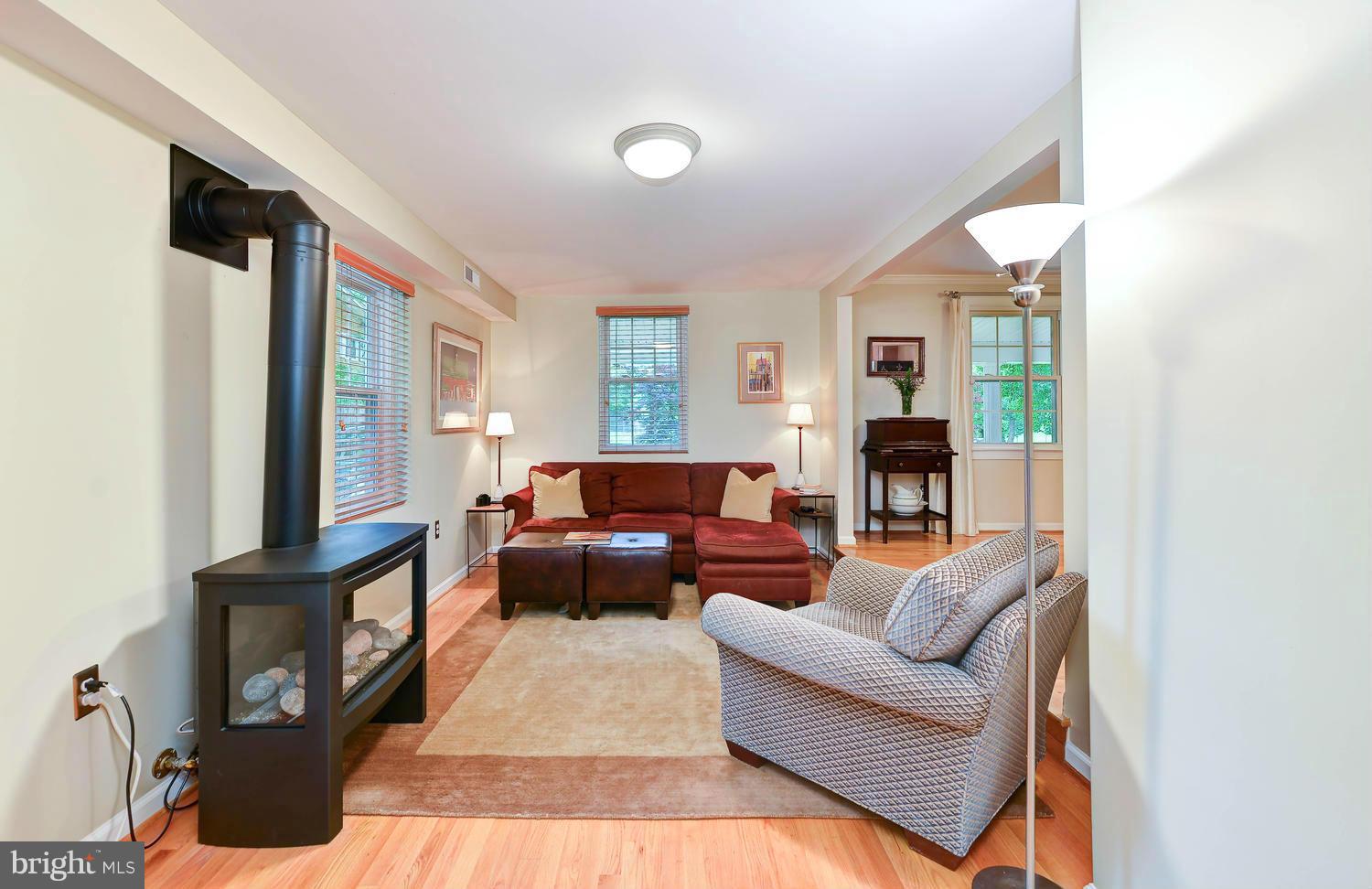 PLYMOUTH HAVEN - Residential