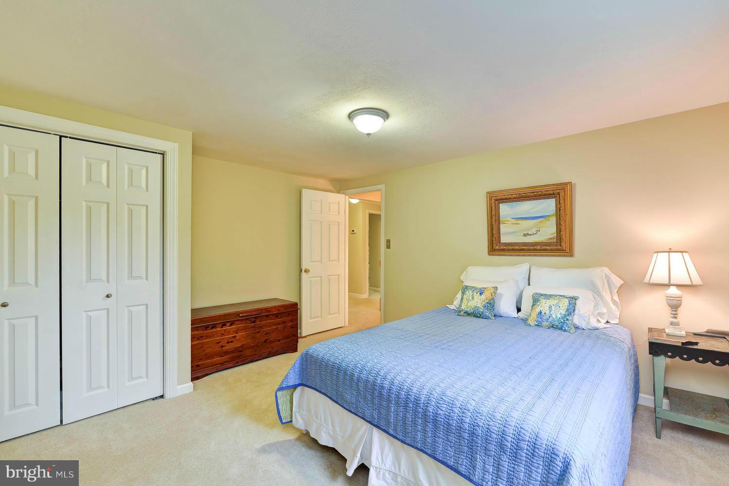 PLYMOUTH HAVEN - Residential