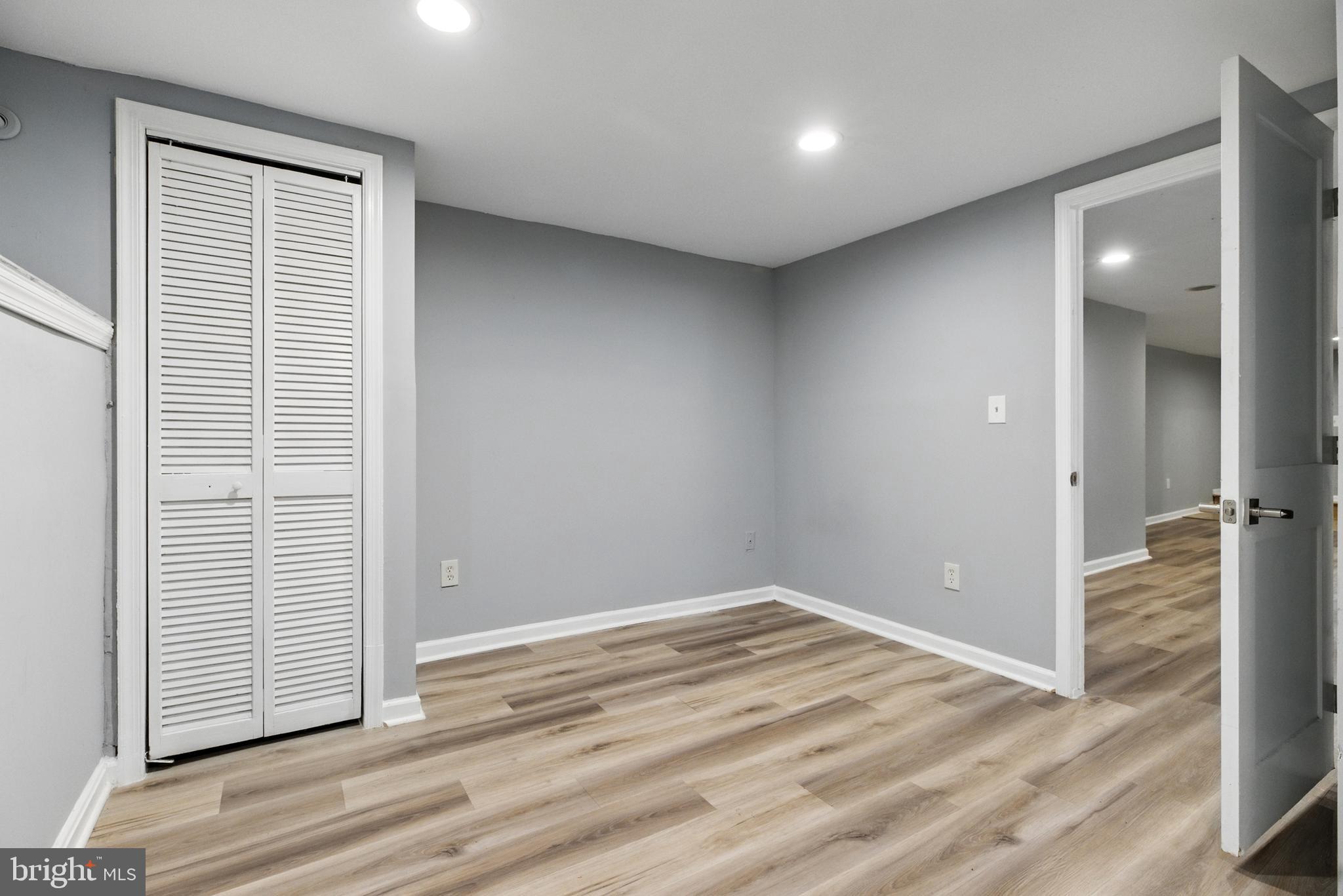 PARKSIDE - Residential