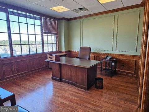 Photo of FAIRFAX, VA 22030 (MLS # VAFC2007128)