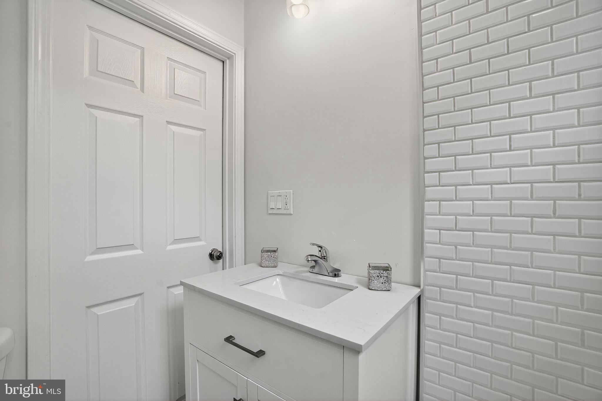 BELMONT - Residential