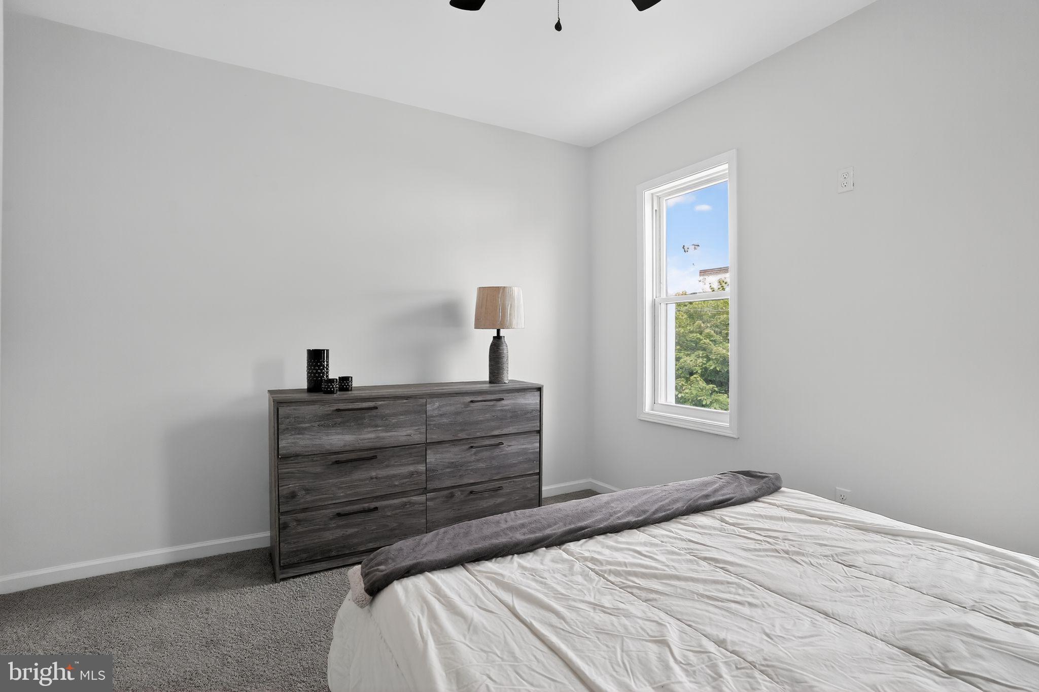 BELMONT - Residential