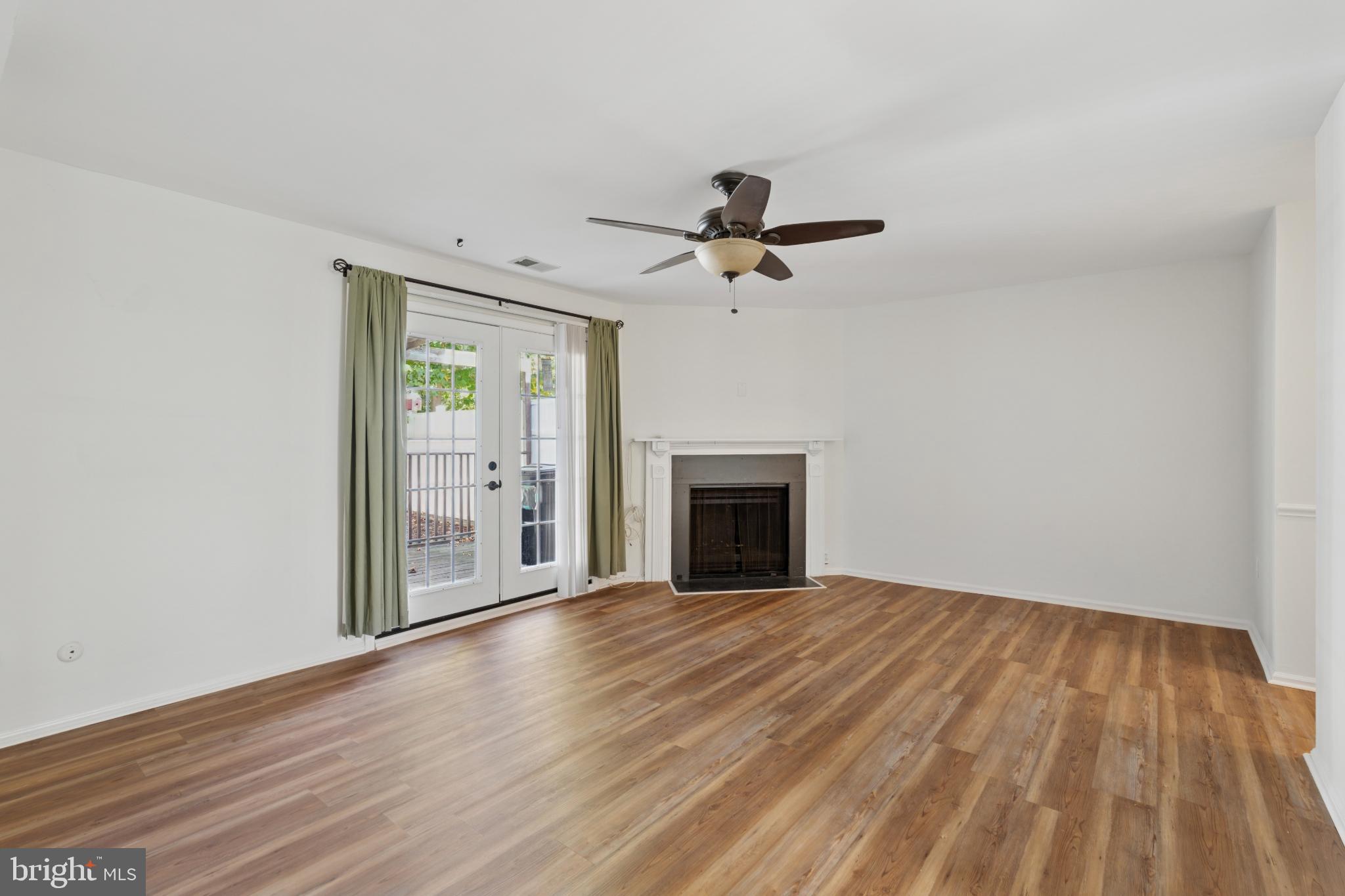 OLDE COLONIAL GREENE - Residential Lease