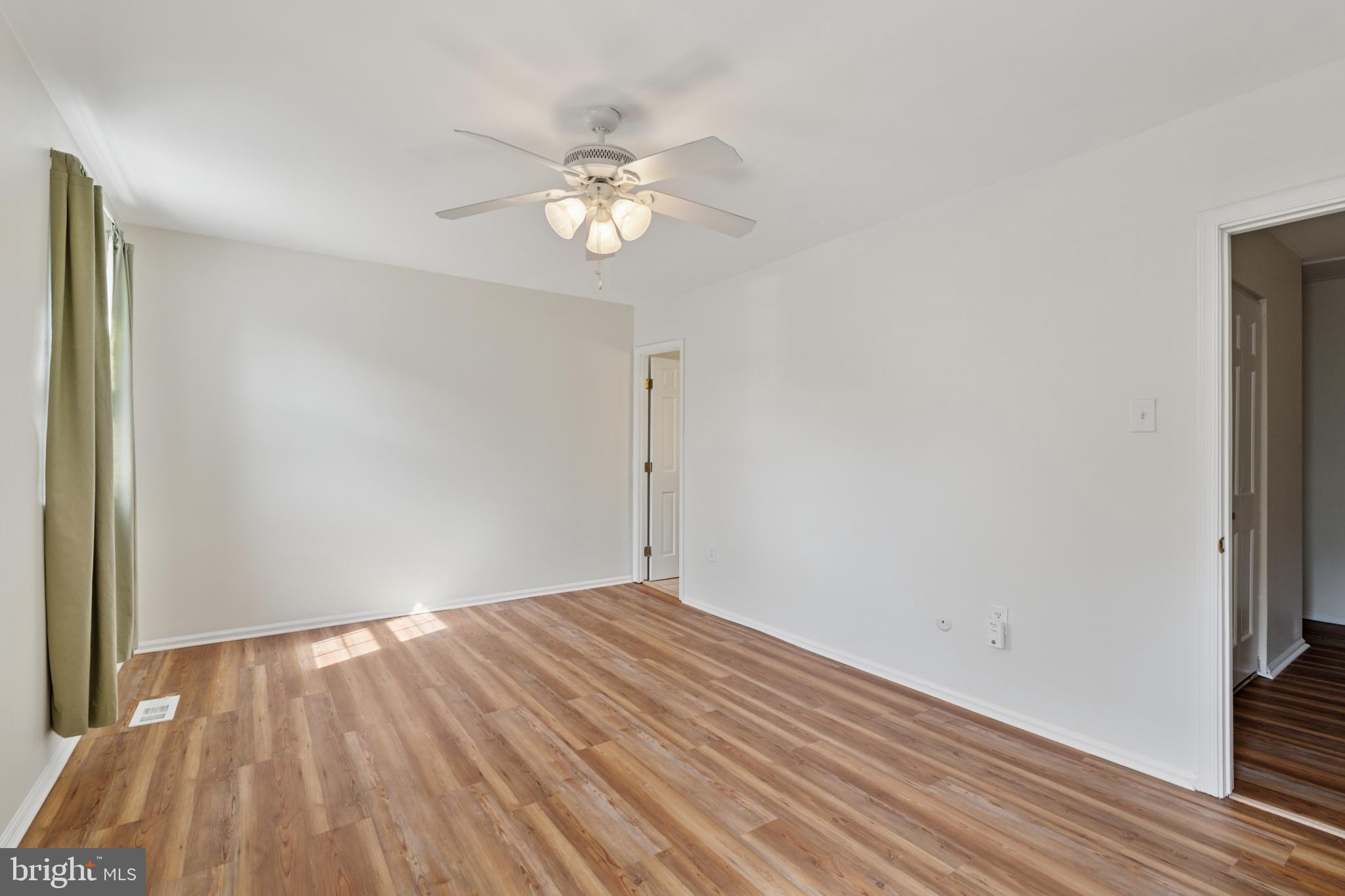 OLDE COLONIAL GREENE - Residential Lease