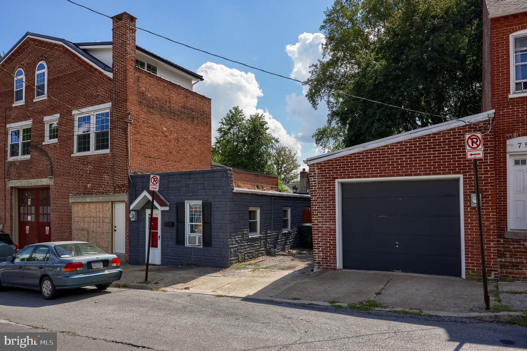 Photo of 746 - 748 W Vine Street, LANCASTER, PA 17603 (MLS # PALA2076776)