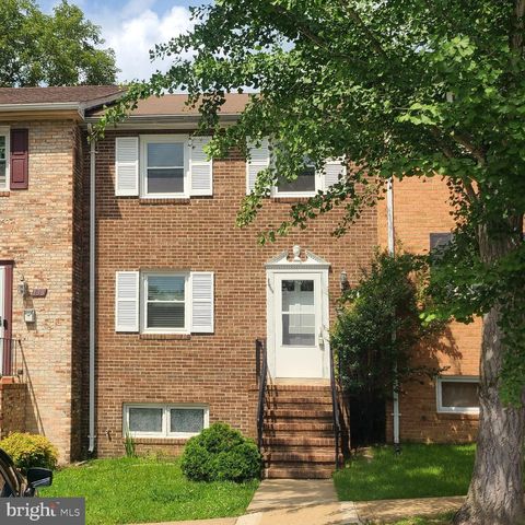 136 FALMOUTH DRIVE FREDERICKSBURG VA 22405