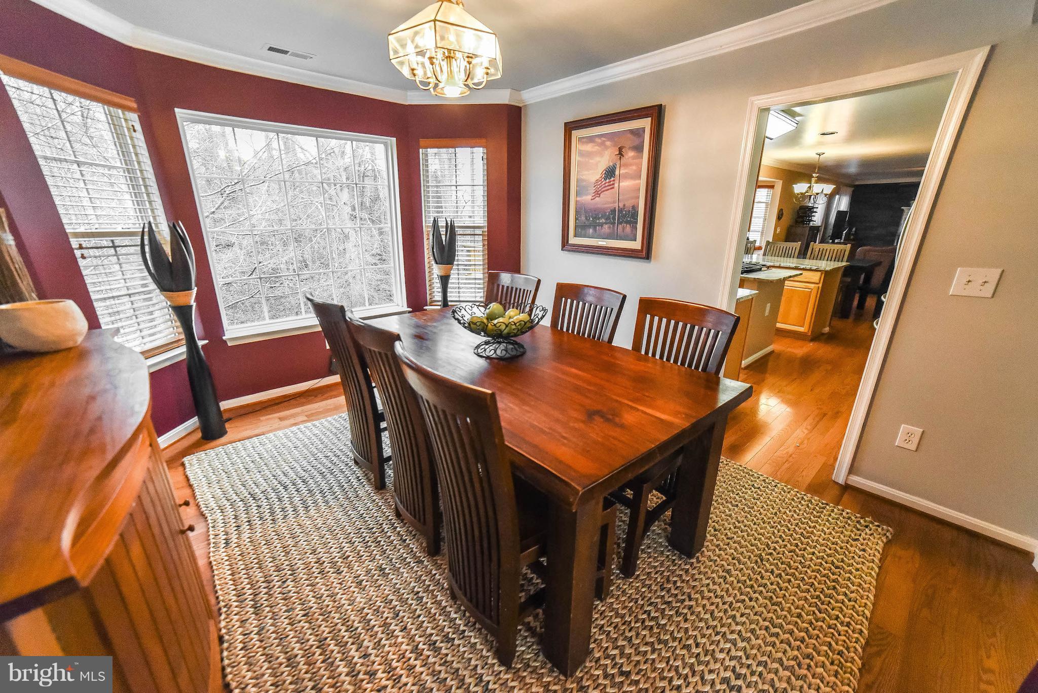 HUNTING QUARTERS - Residential