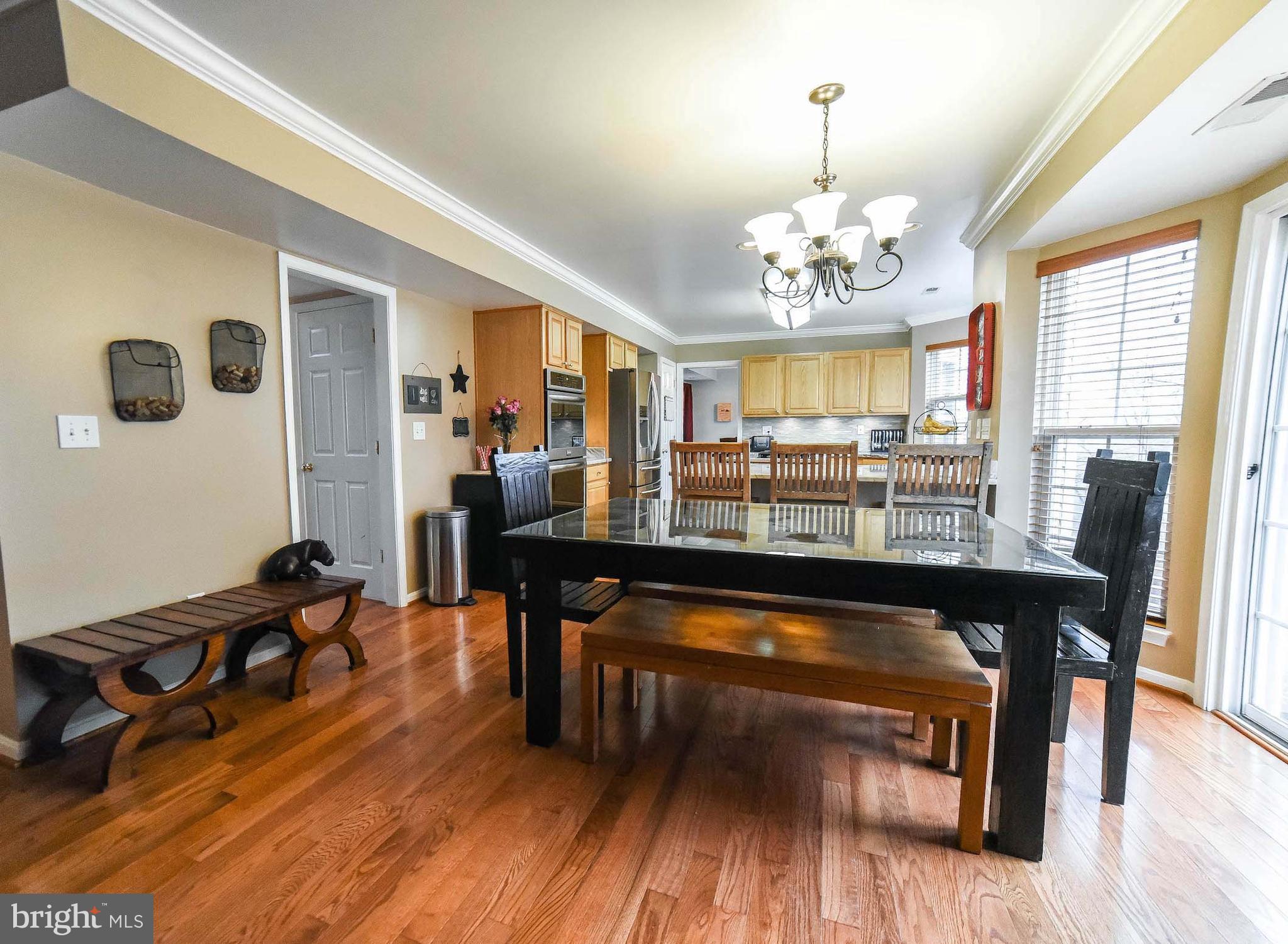 HUNTING QUARTERS - Residential