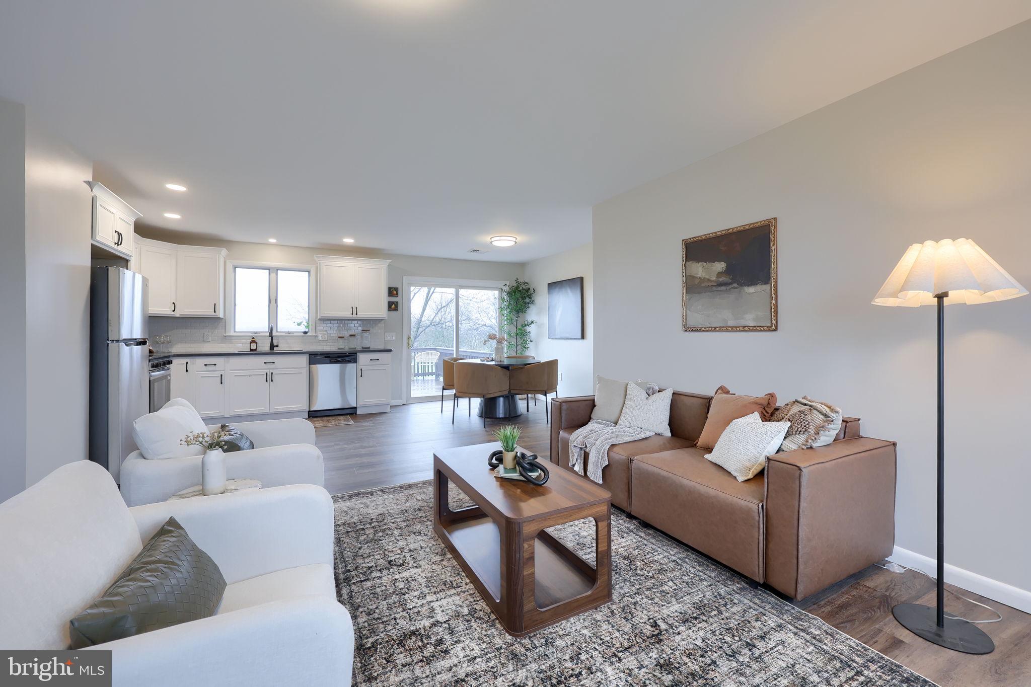 7751 LANCASTER AVENUE