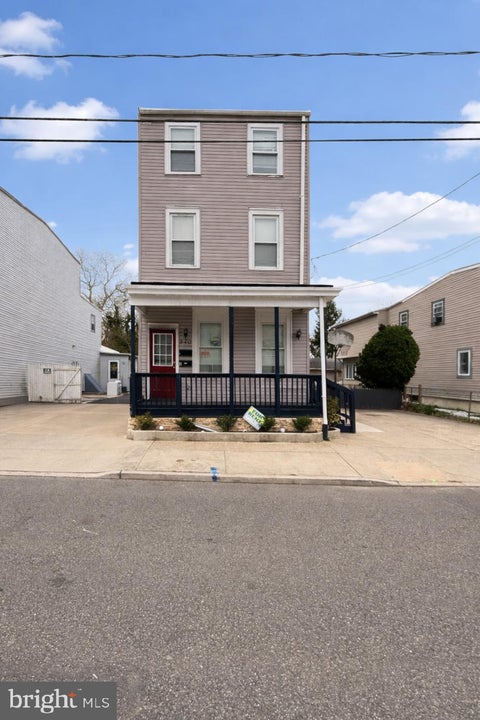 Condo For Rent - 840 Cumberland Street #2<br/> GLOUCESTER CITY, NJ 08030