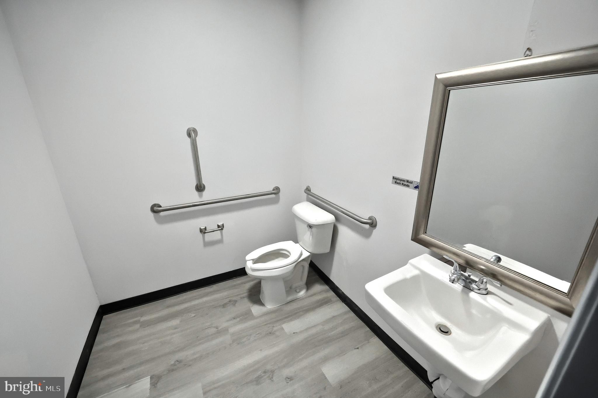 NORTH YORK BORO - Commercial Sale