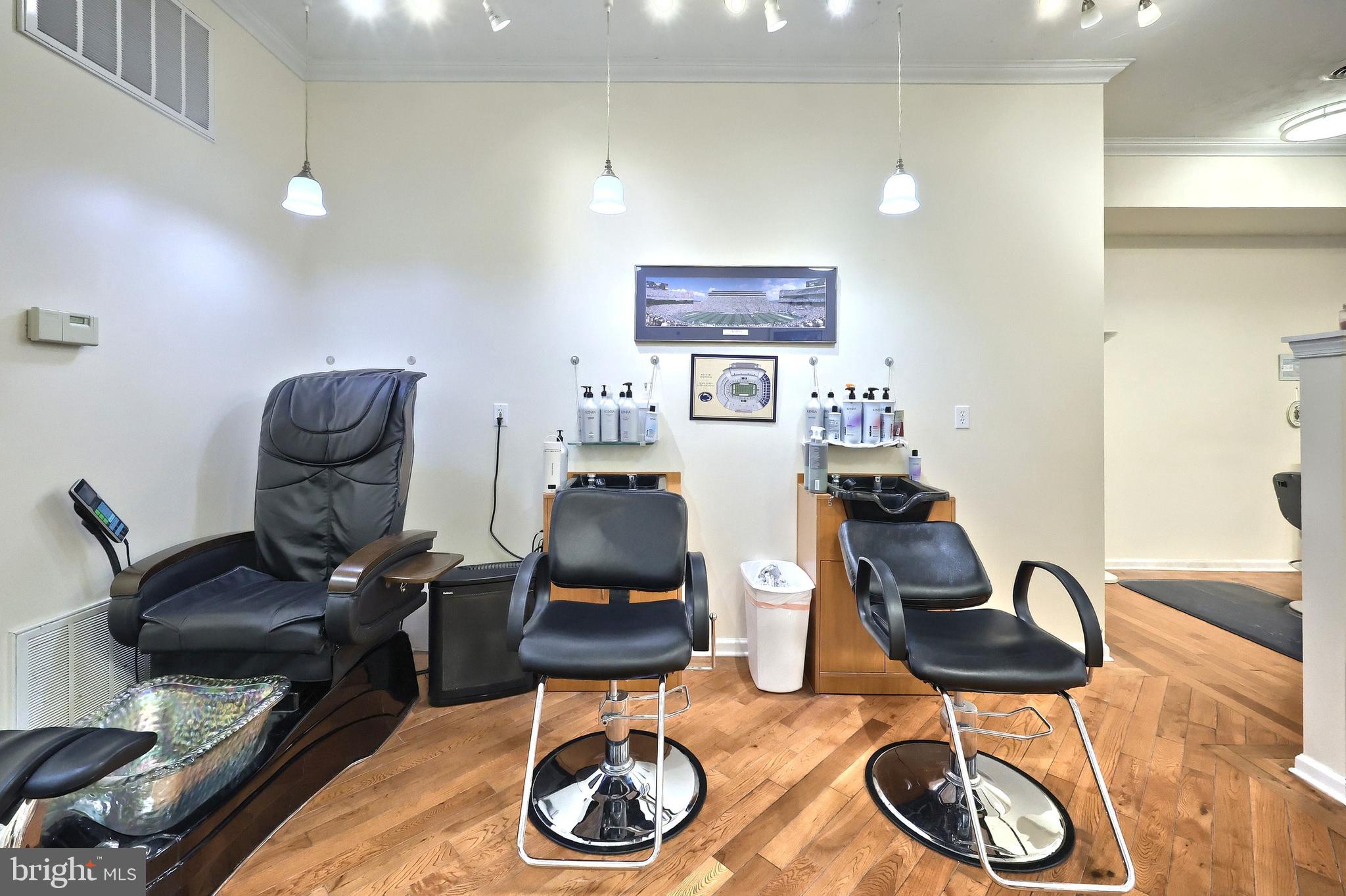 NORTH YORK BORO - Commercial Sale