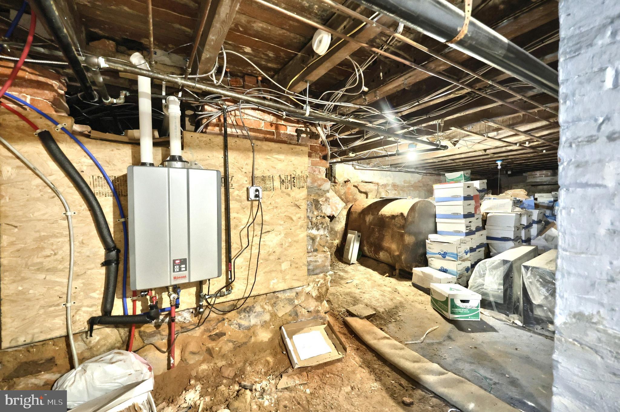 NORTH YORK BORO - Commercial Sale