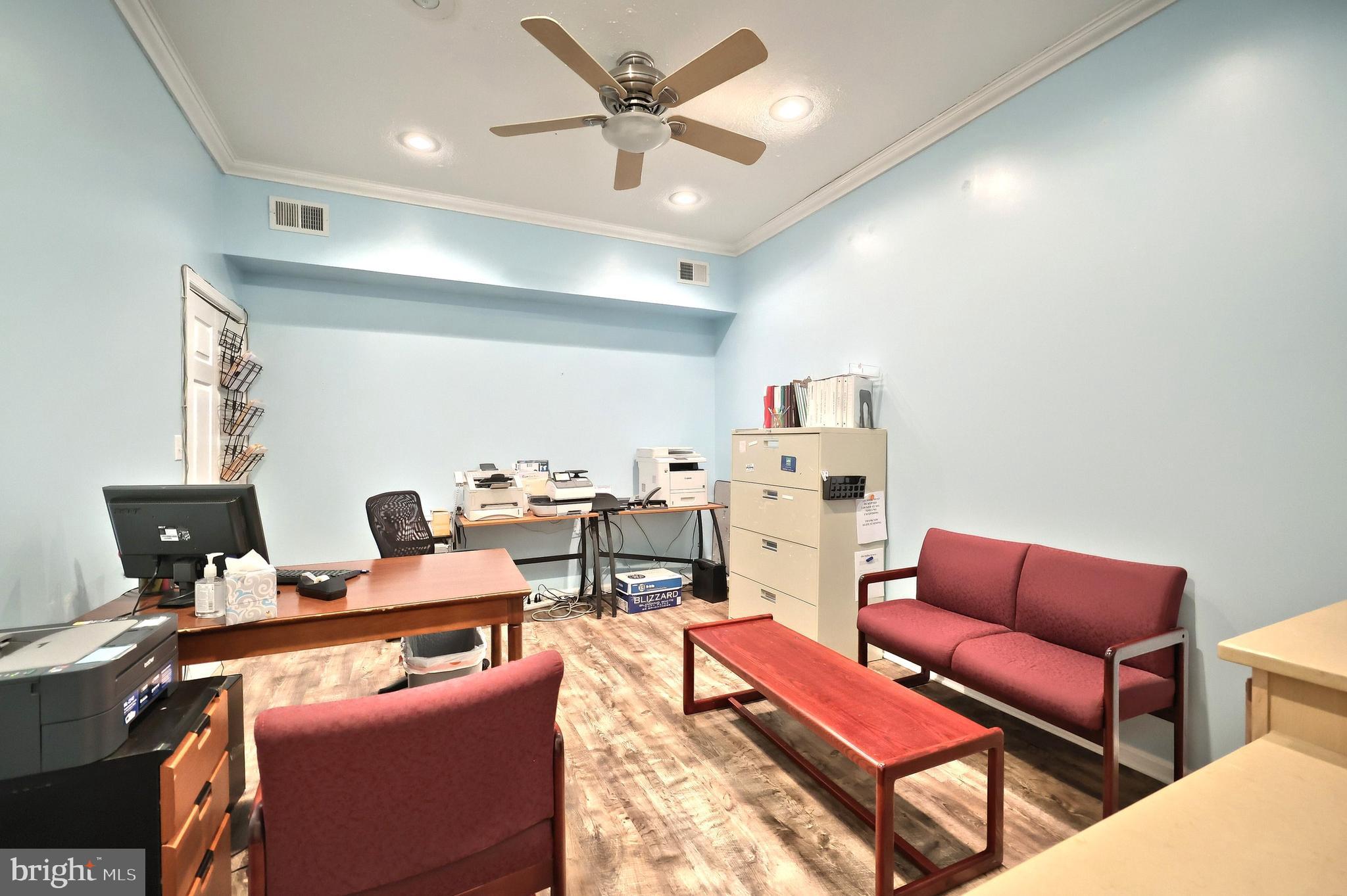 NORTH YORK BORO - Commercial Sale