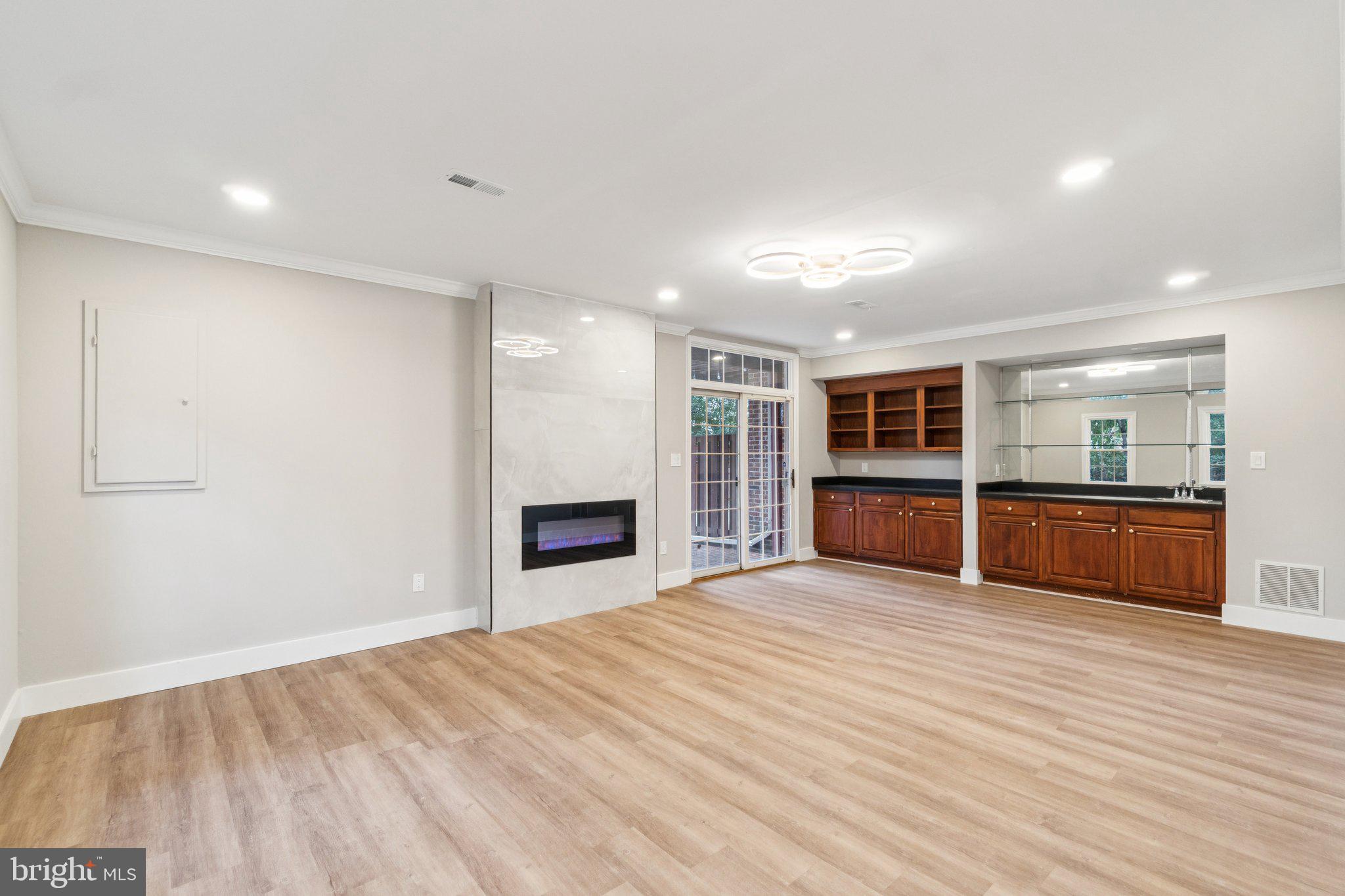 POTTERS GLEN - Residential