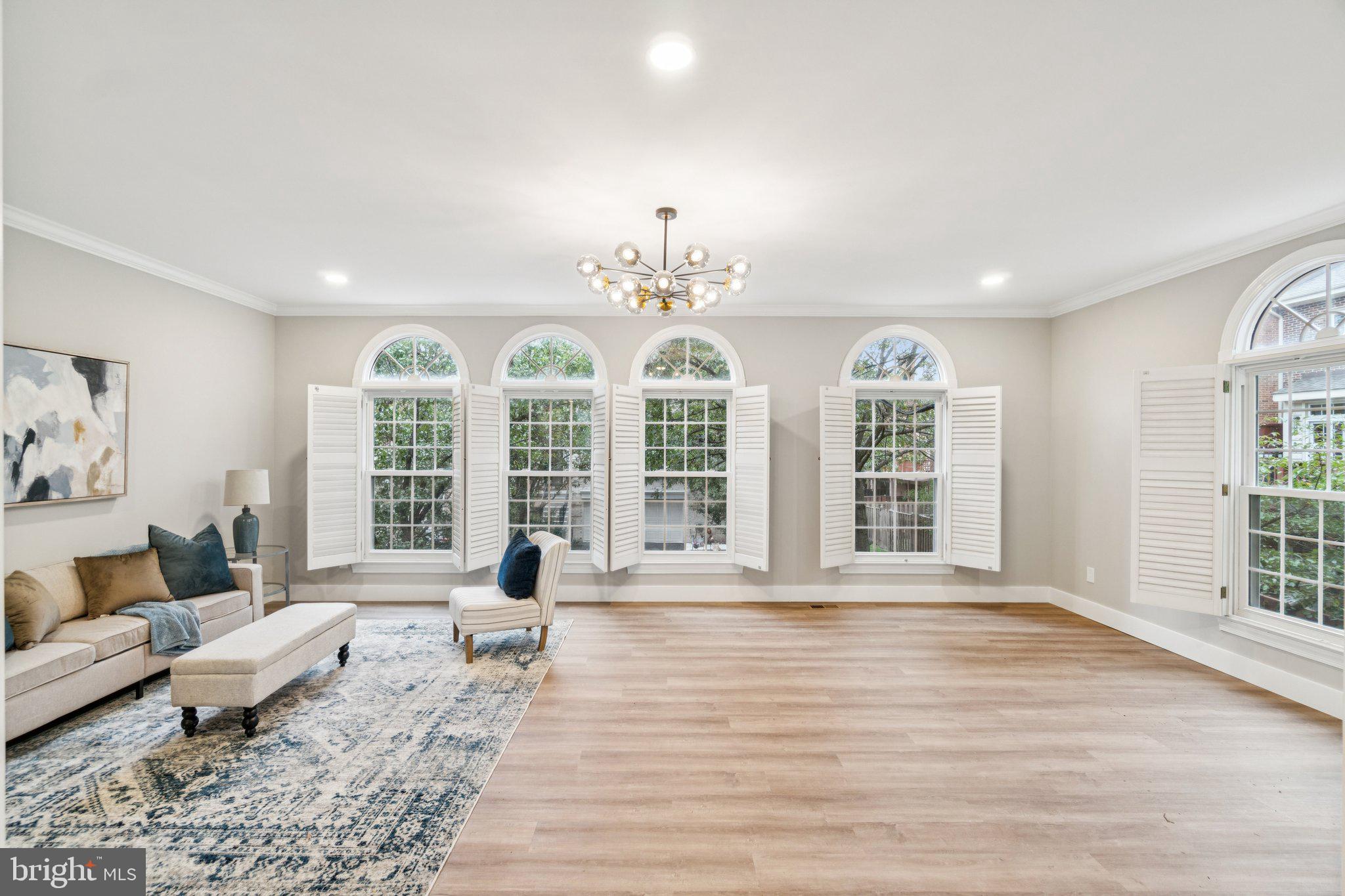 POTTERS GLEN - Residential