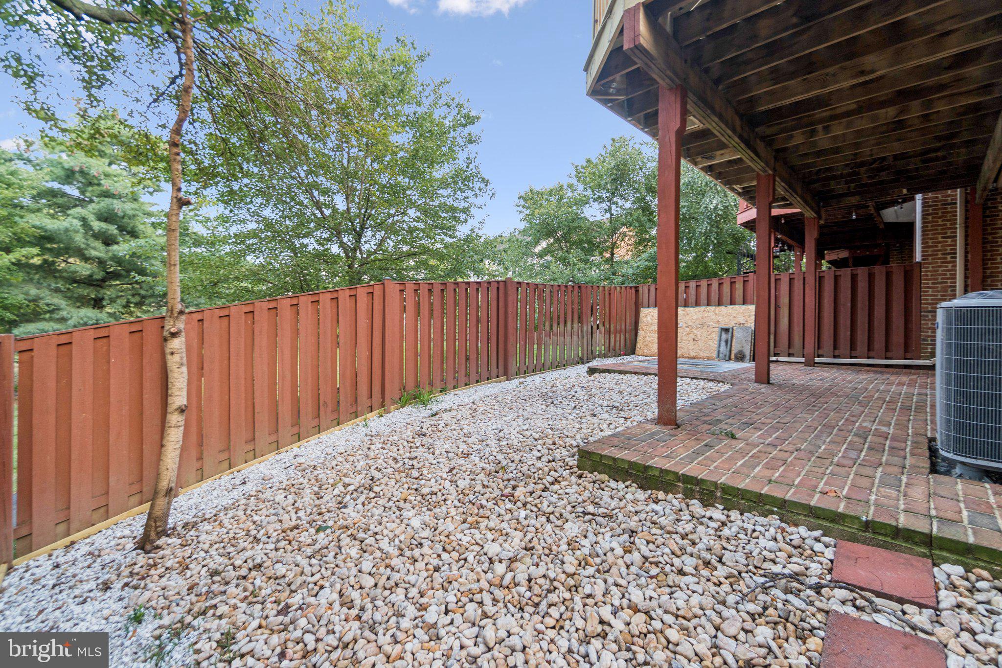 POTTERS GLEN - Residential