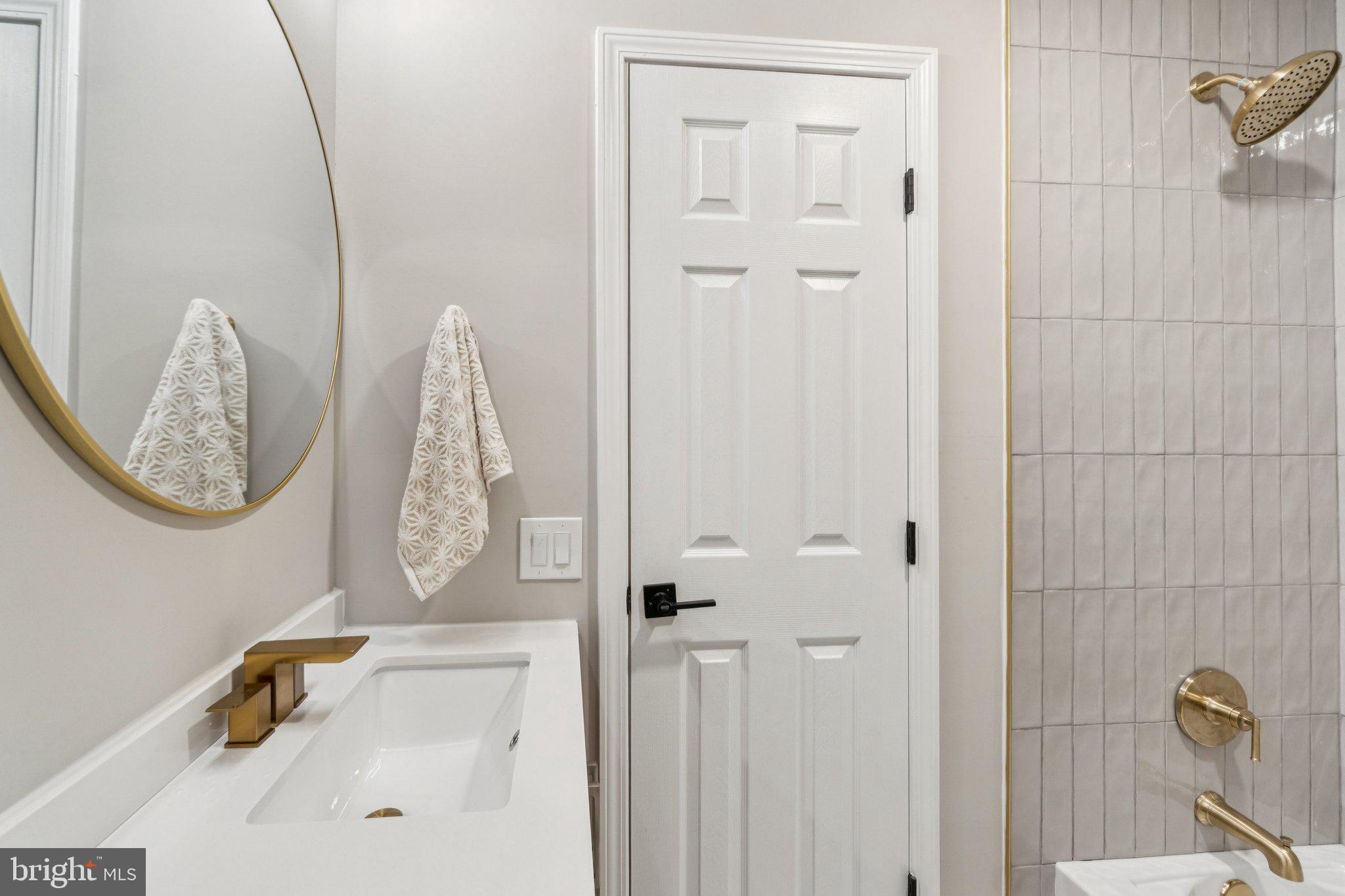 POTTERS GLEN - Residential