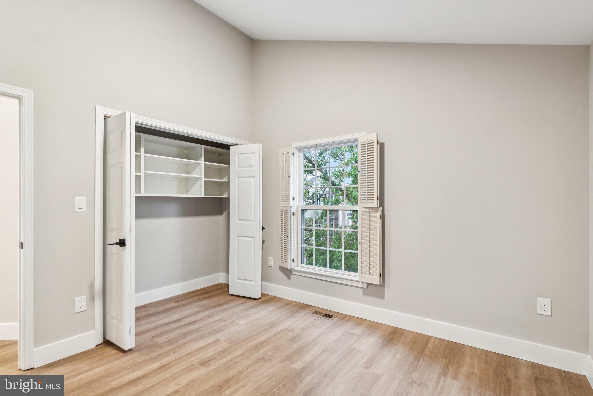 POTTERS GLEN - Residential