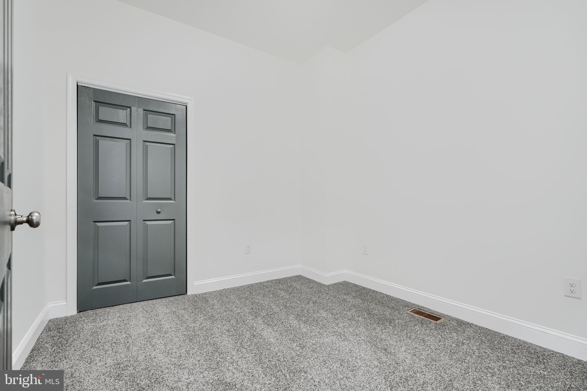 WINCHESTER - Residential