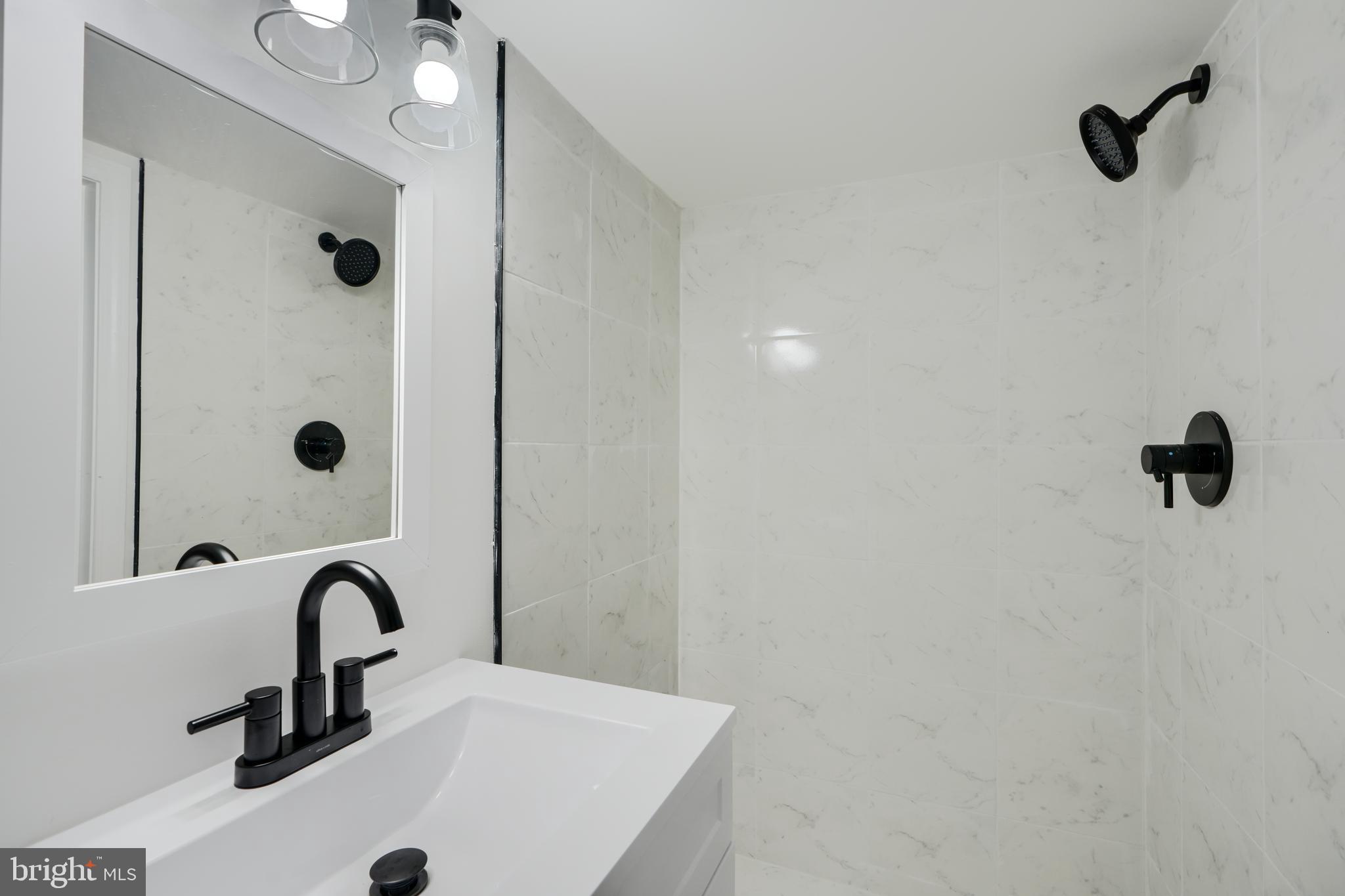 WINCHESTER - Residential