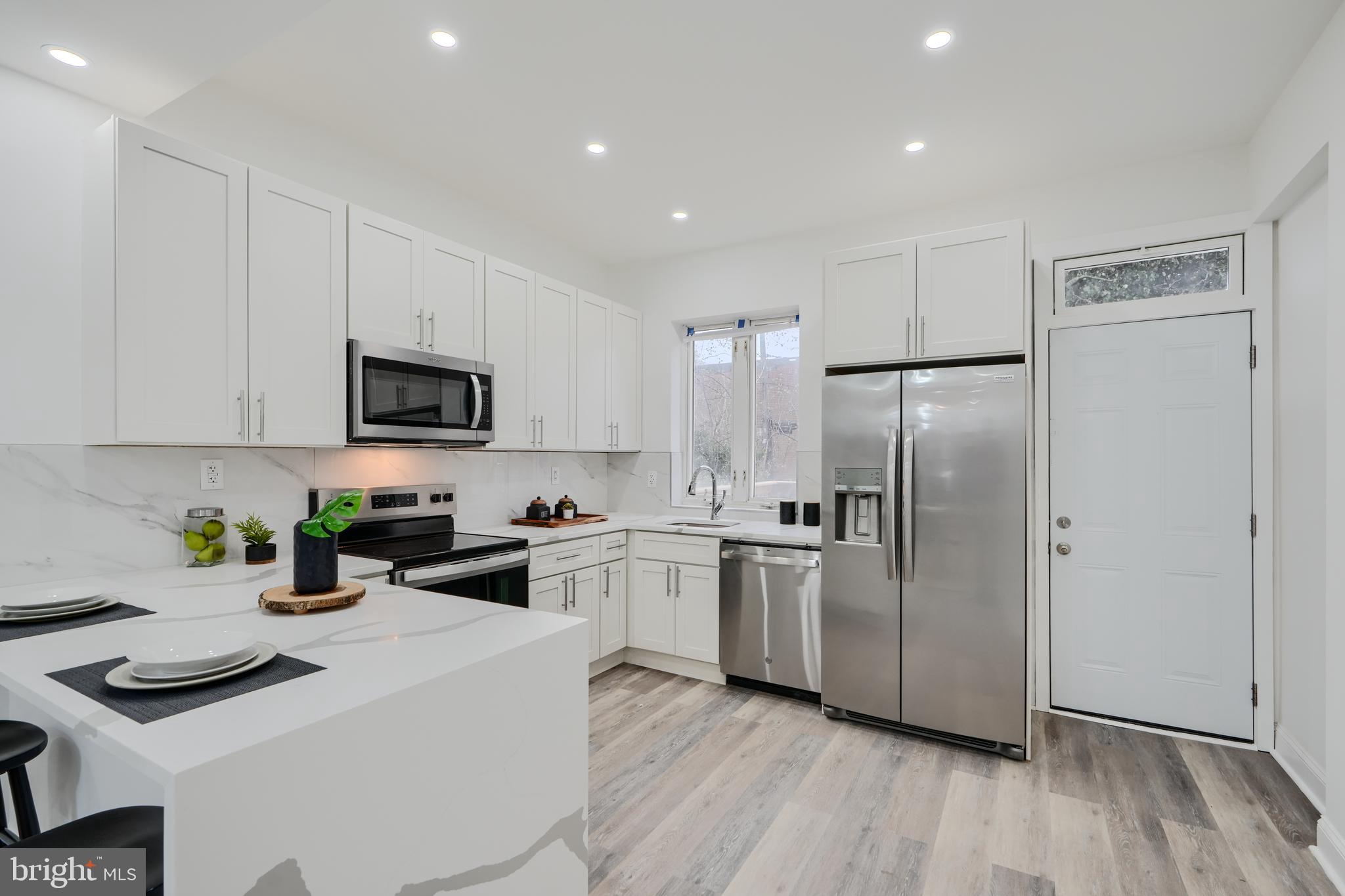 WINCHESTER - Residential