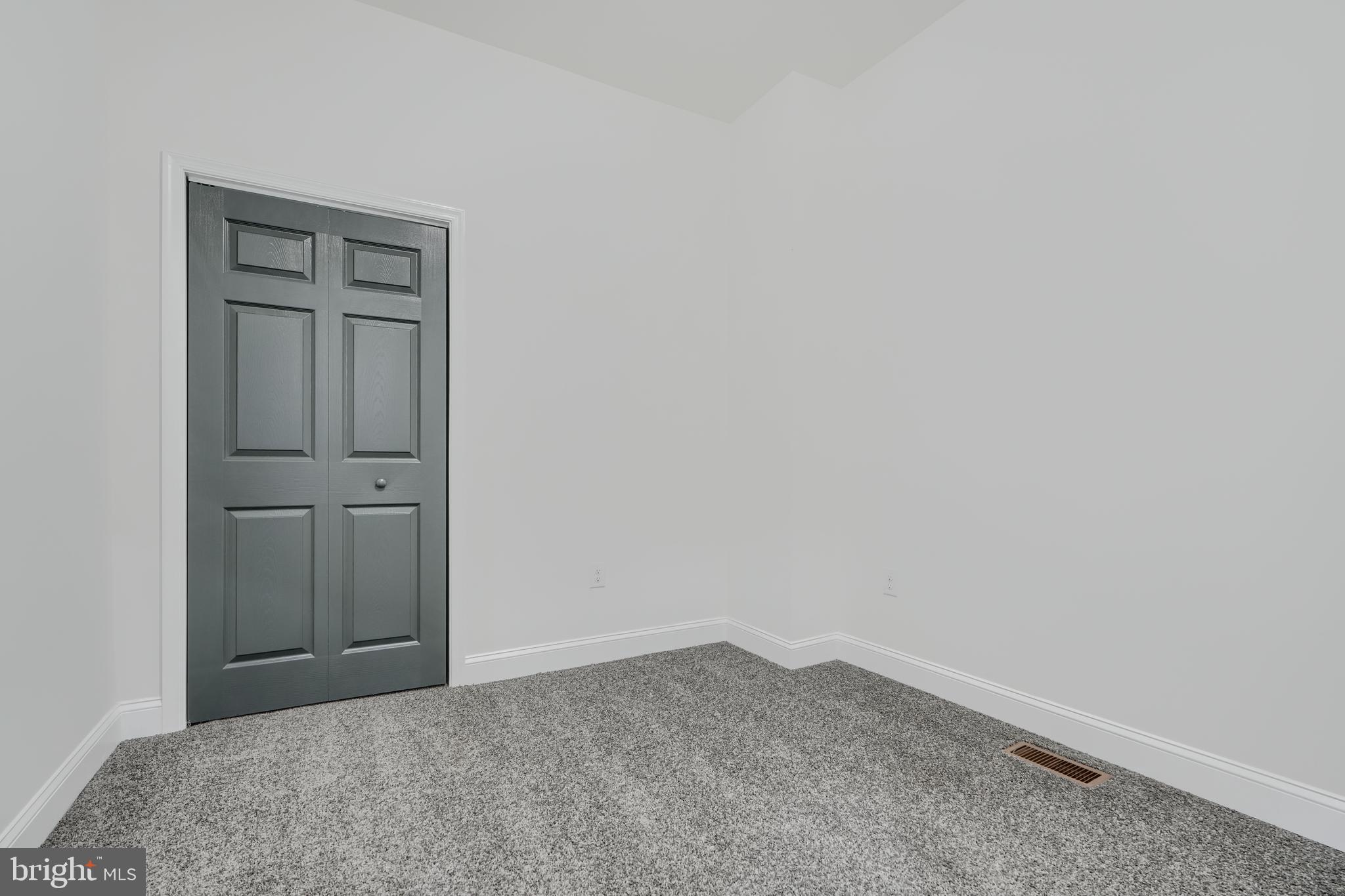 WINCHESTER - Residential