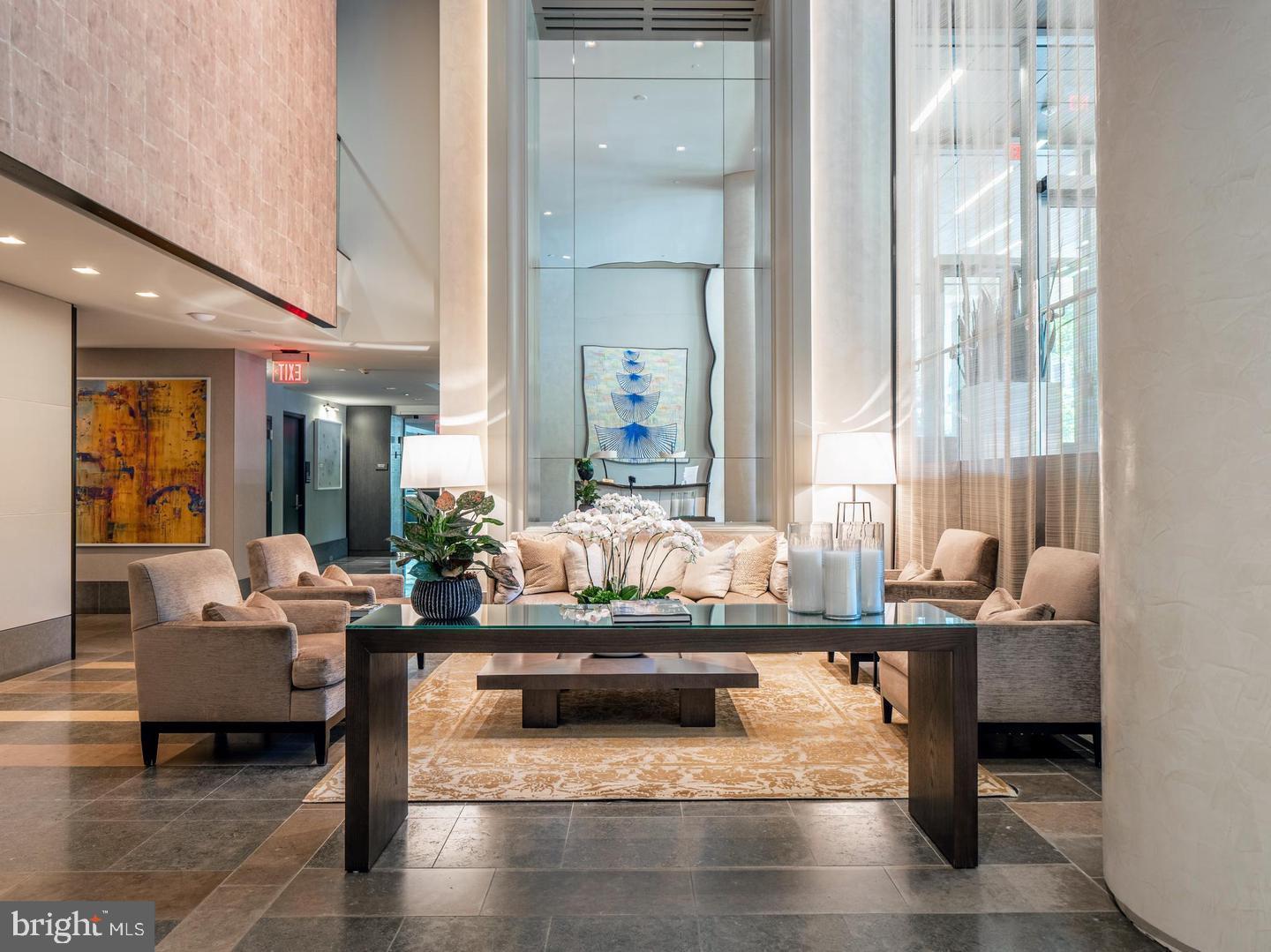 WEST END - Residential