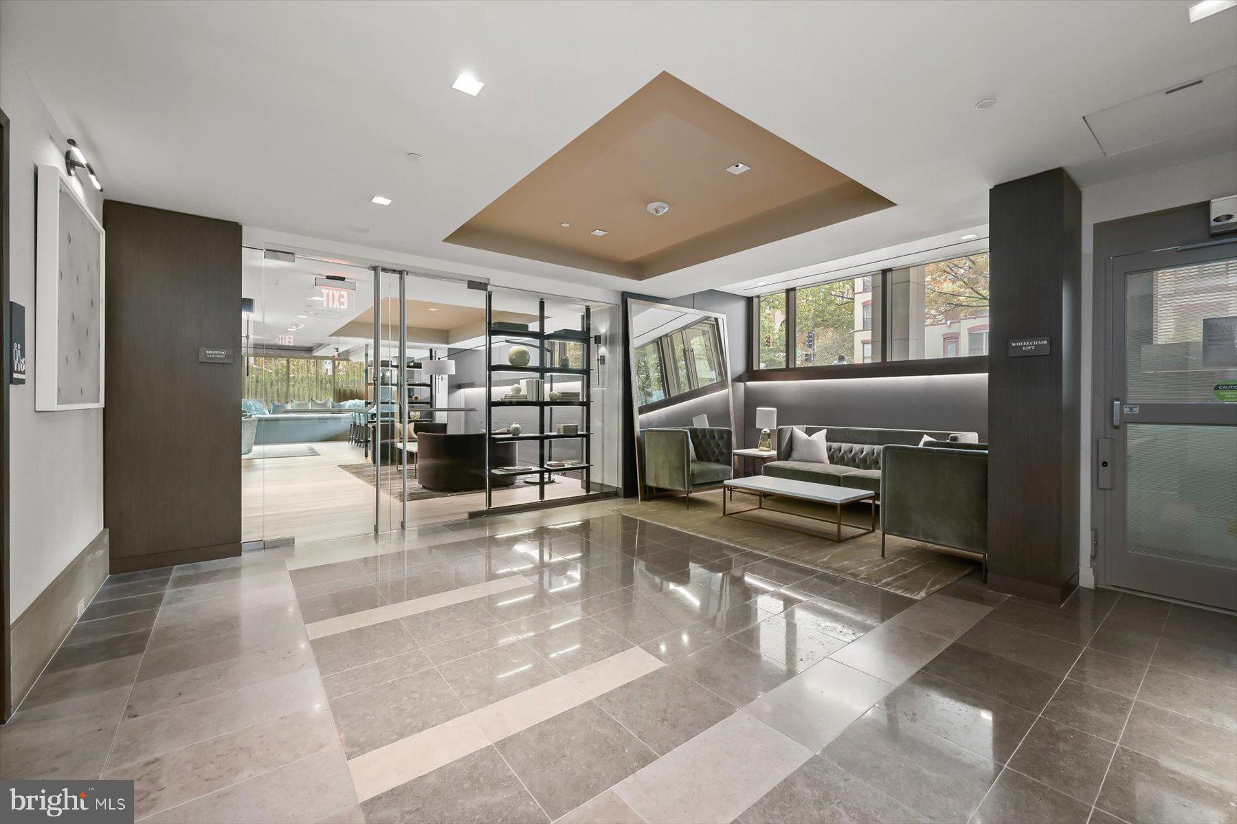 WEST END - Residential