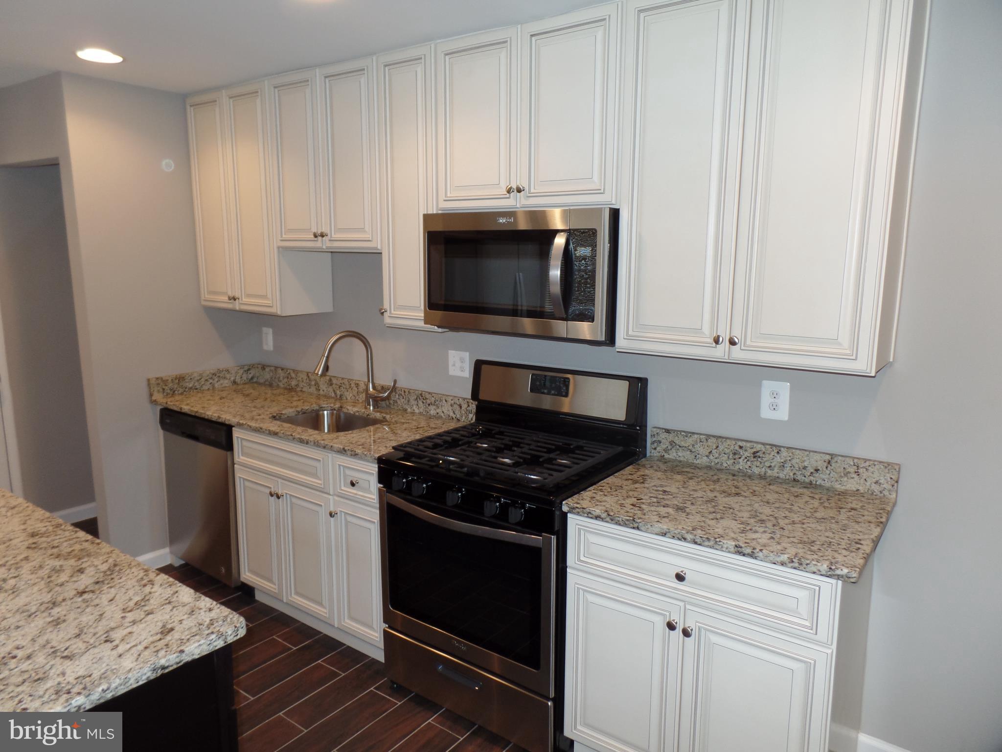 CARMODY HILLS - Residential