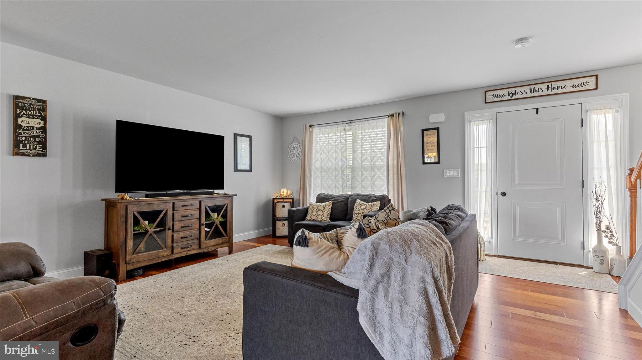 ASHCOMBE FARMS SOUTH - Residential